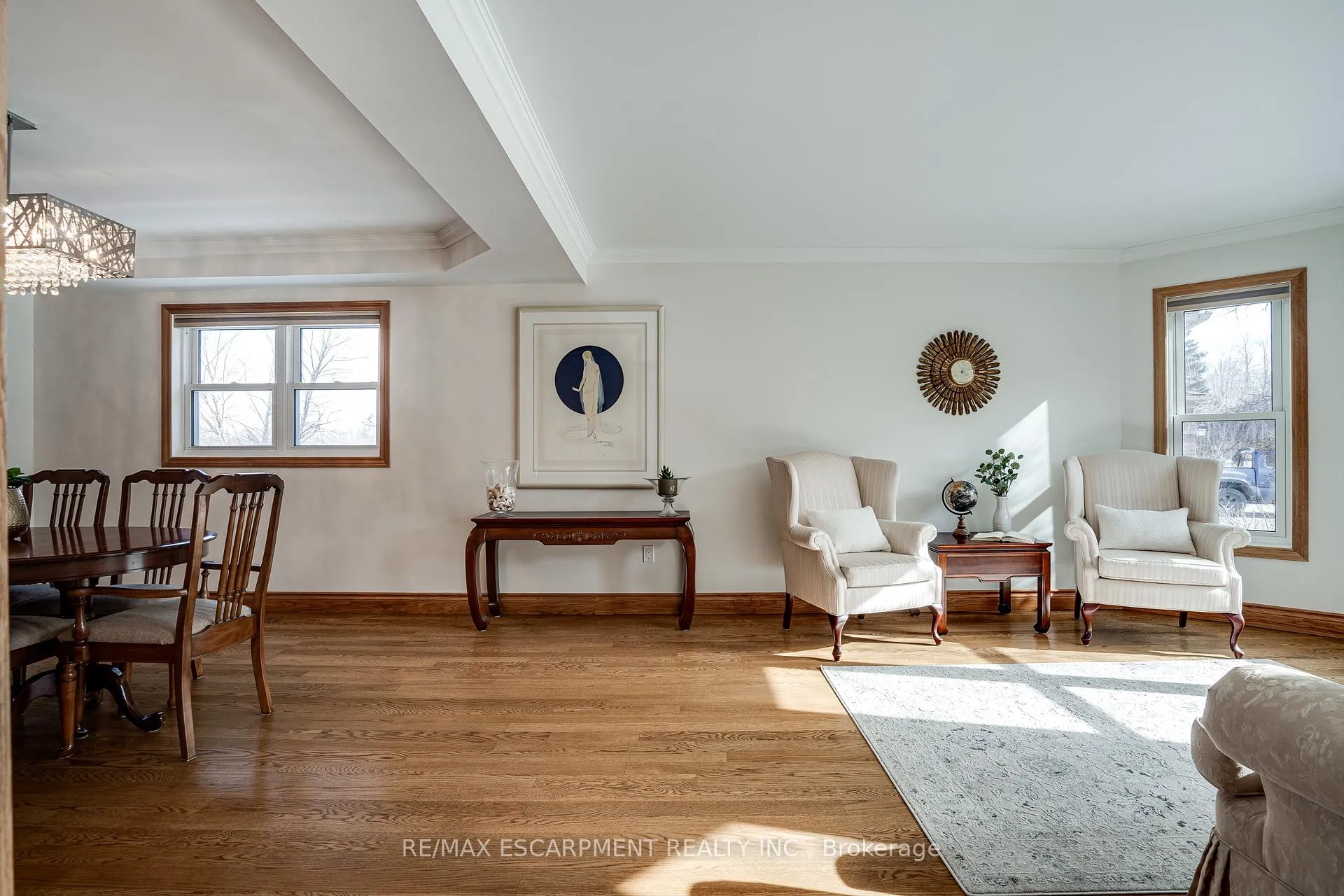 Photo 5 of 5 Broad Oak Court, Hamilton, Dundas — HOMEH
