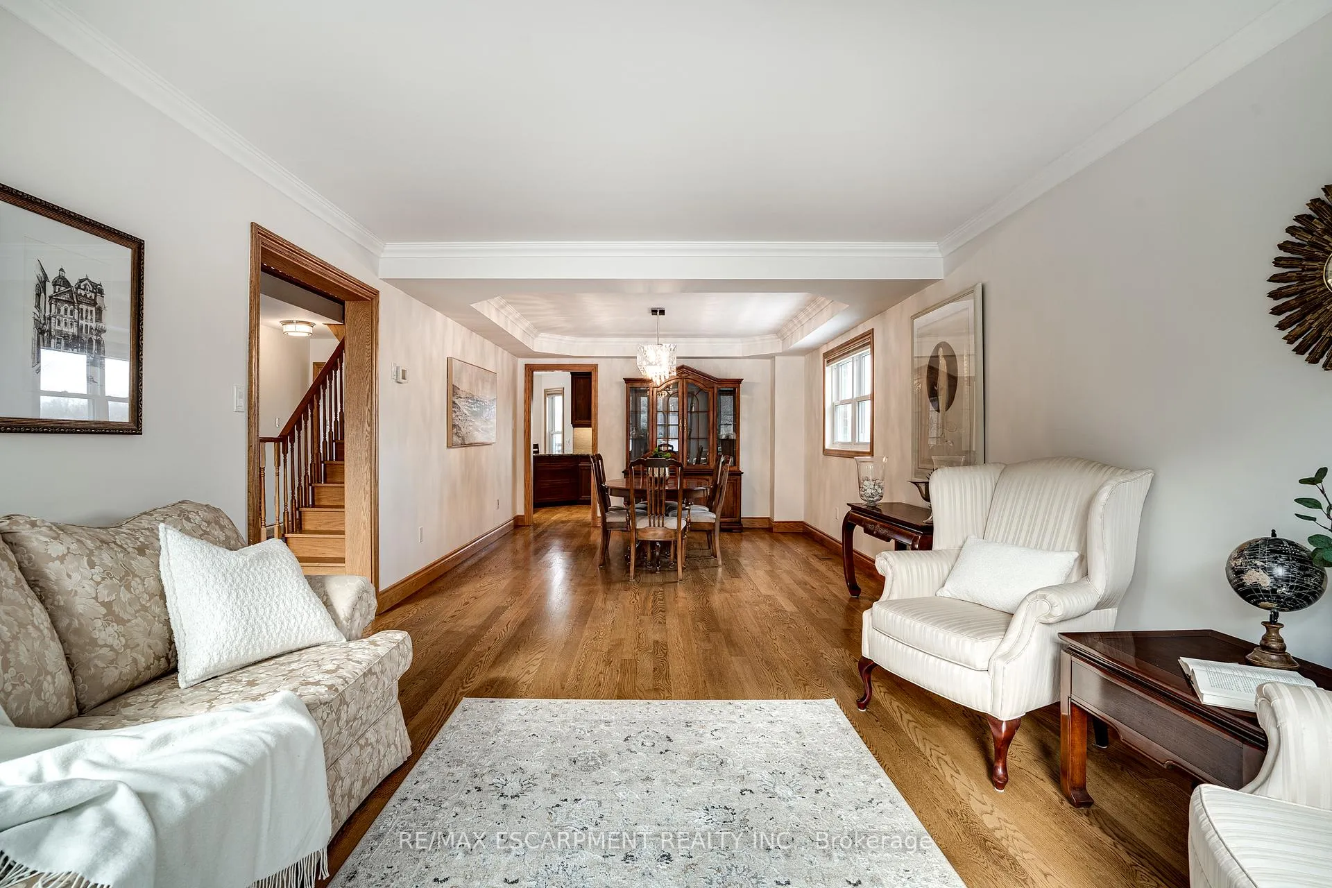 Photo 7 of 5 Broad Oak Court, Hamilton, Dundas — HOMEH