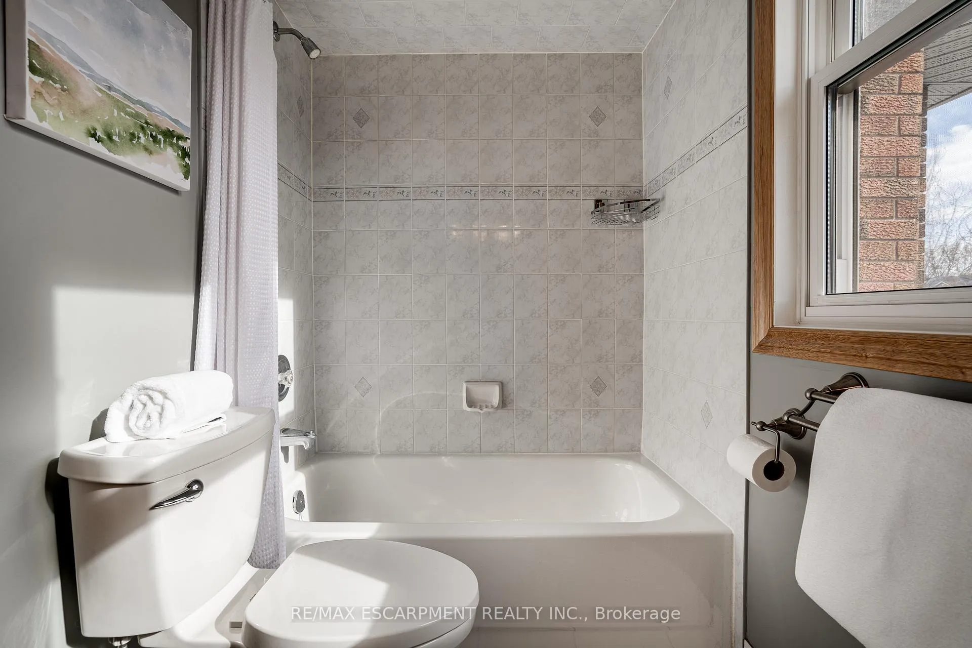 Photo 29 of 5 Broad Oak Court, Hamilton, Dundas — HOMEH