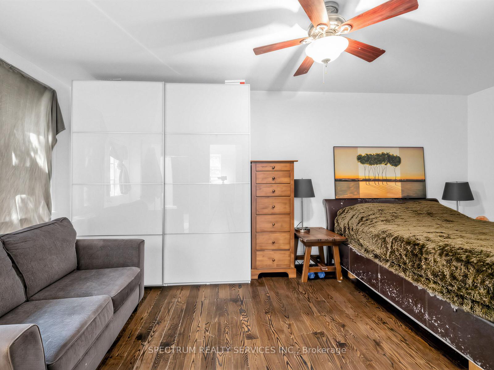 Photo 13 of 29 Raglan Avenue, Toronto, Humewood-Cedarvale — HOMEH