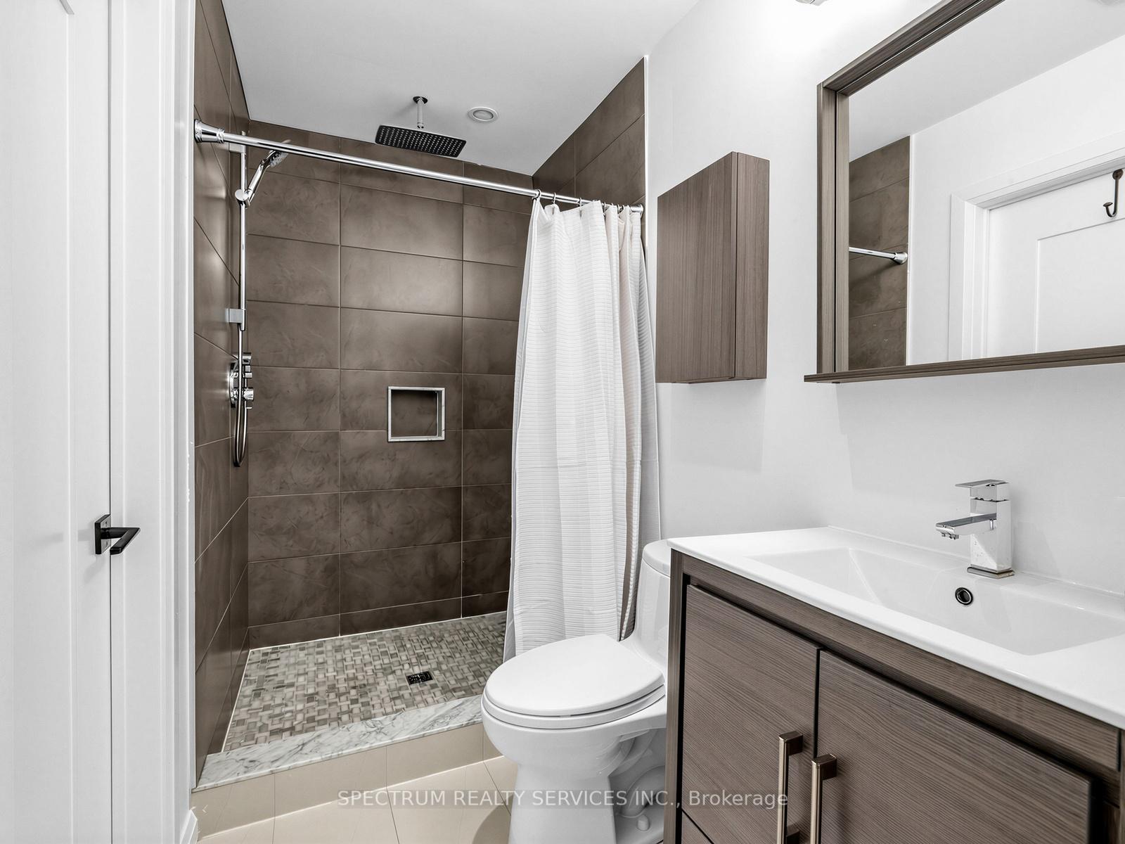 Photo 14 of 29 Raglan Avenue, Toronto, Humewood-Cedarvale — HOMEH