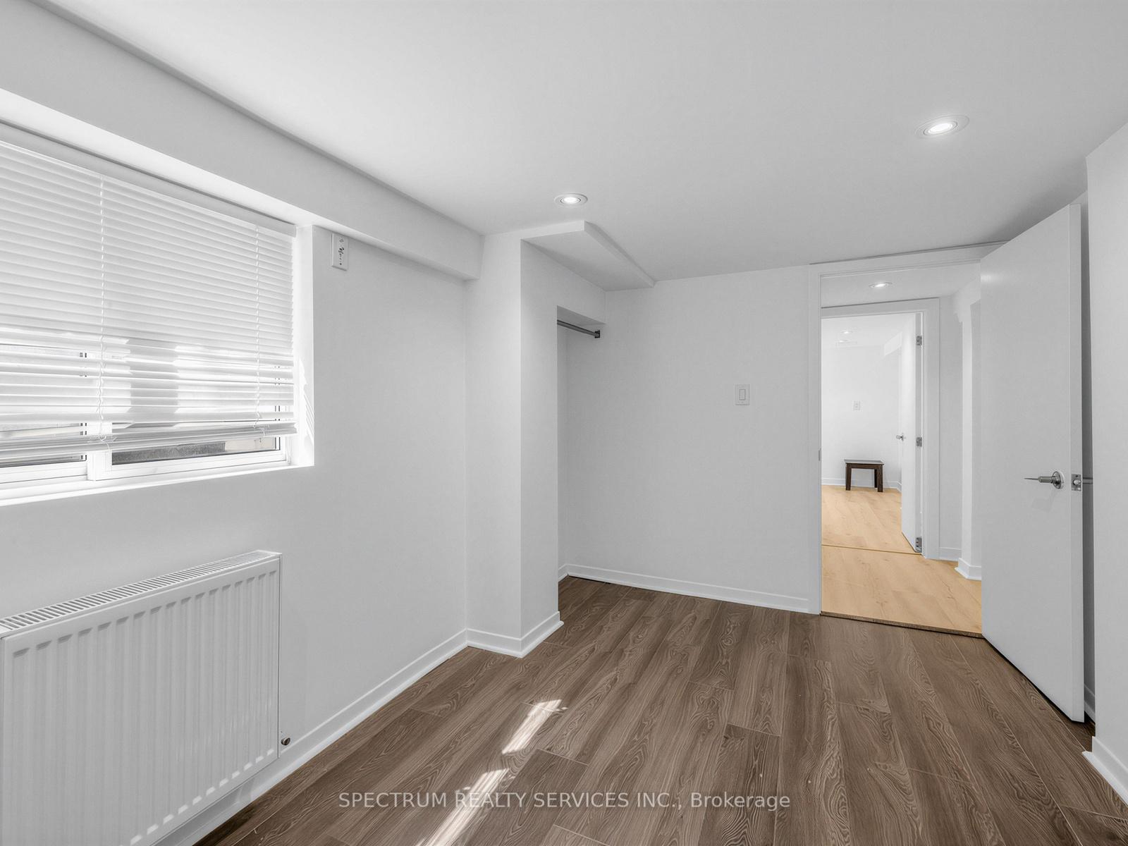 Photo 17 of 29 Raglan Avenue, Toronto, Humewood-Cedarvale — HOMEH