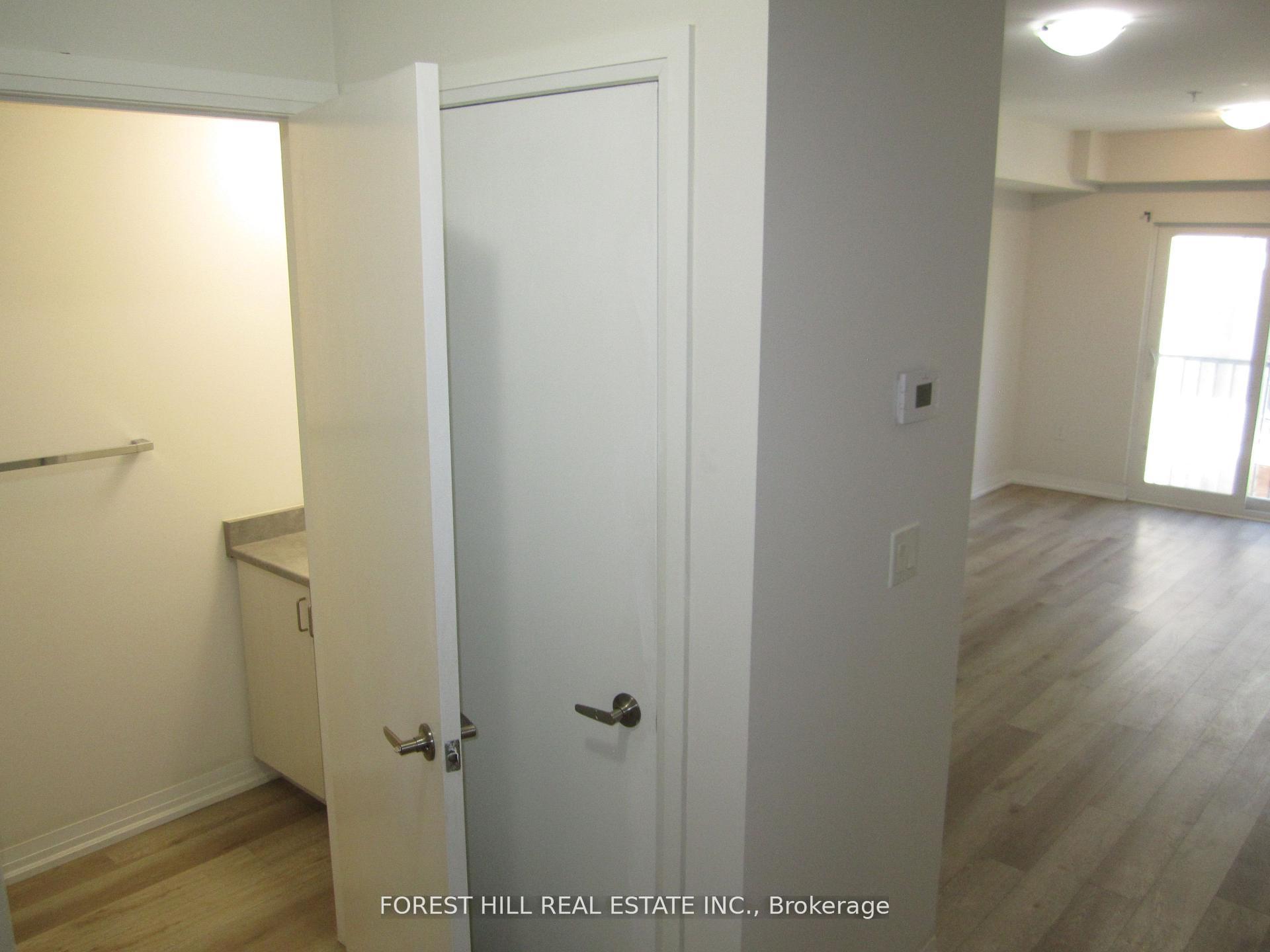 Photo 9 of Unit 104, 8010 Kipling Avenue, Vaughan, West Woodbridge — HOMEH