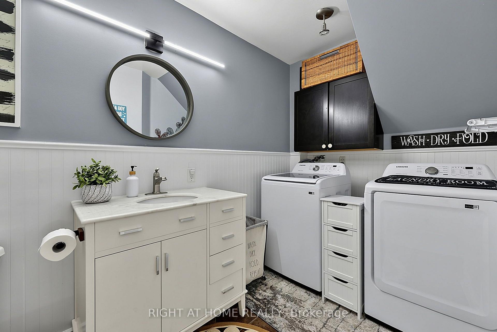 Photo 18 of 23 Osprey Ridge Road, Barrie, Little Lake — HOMEH
