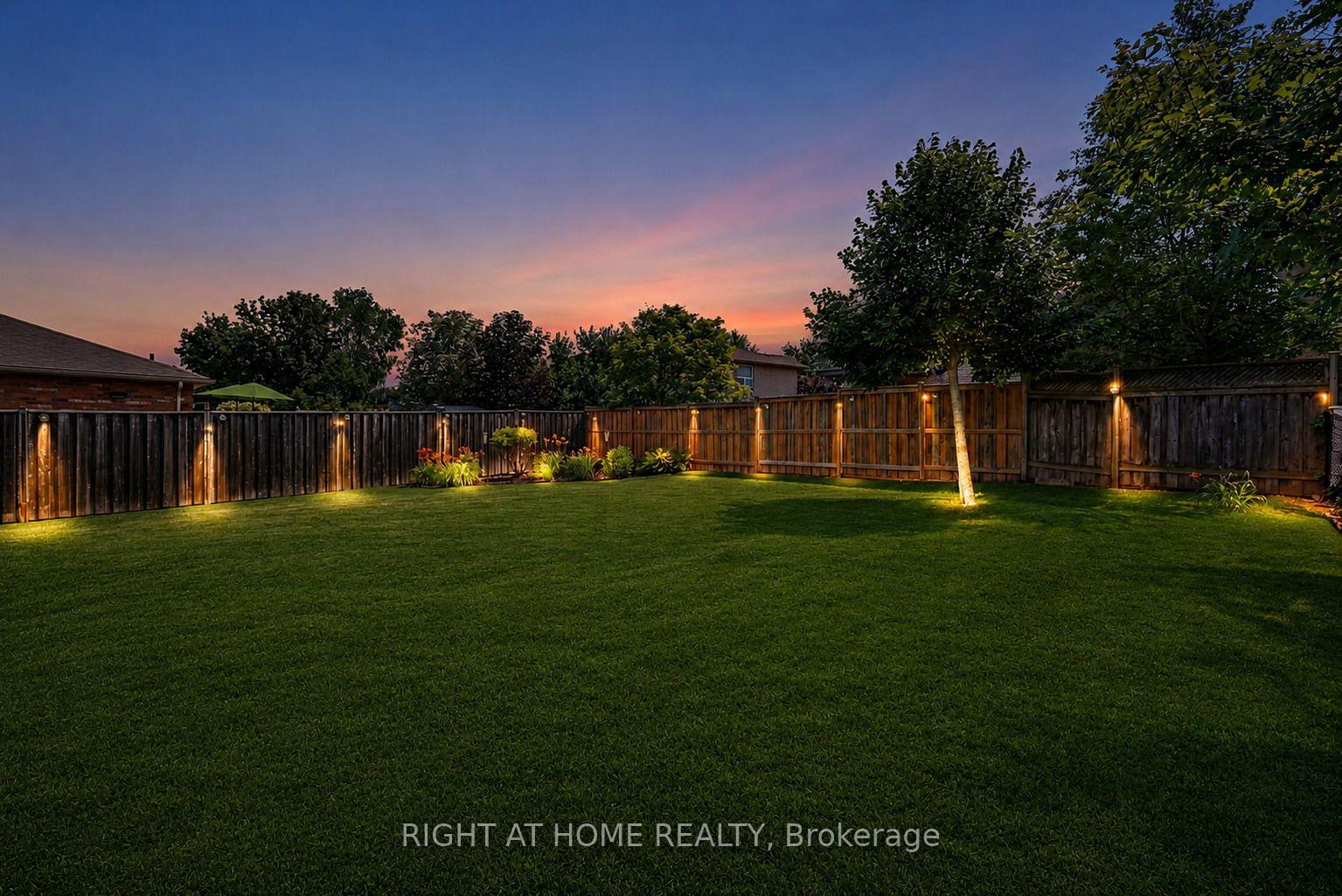Photo 24 of 23 Osprey Ridge Road, Barrie, Little Lake — HOMEH