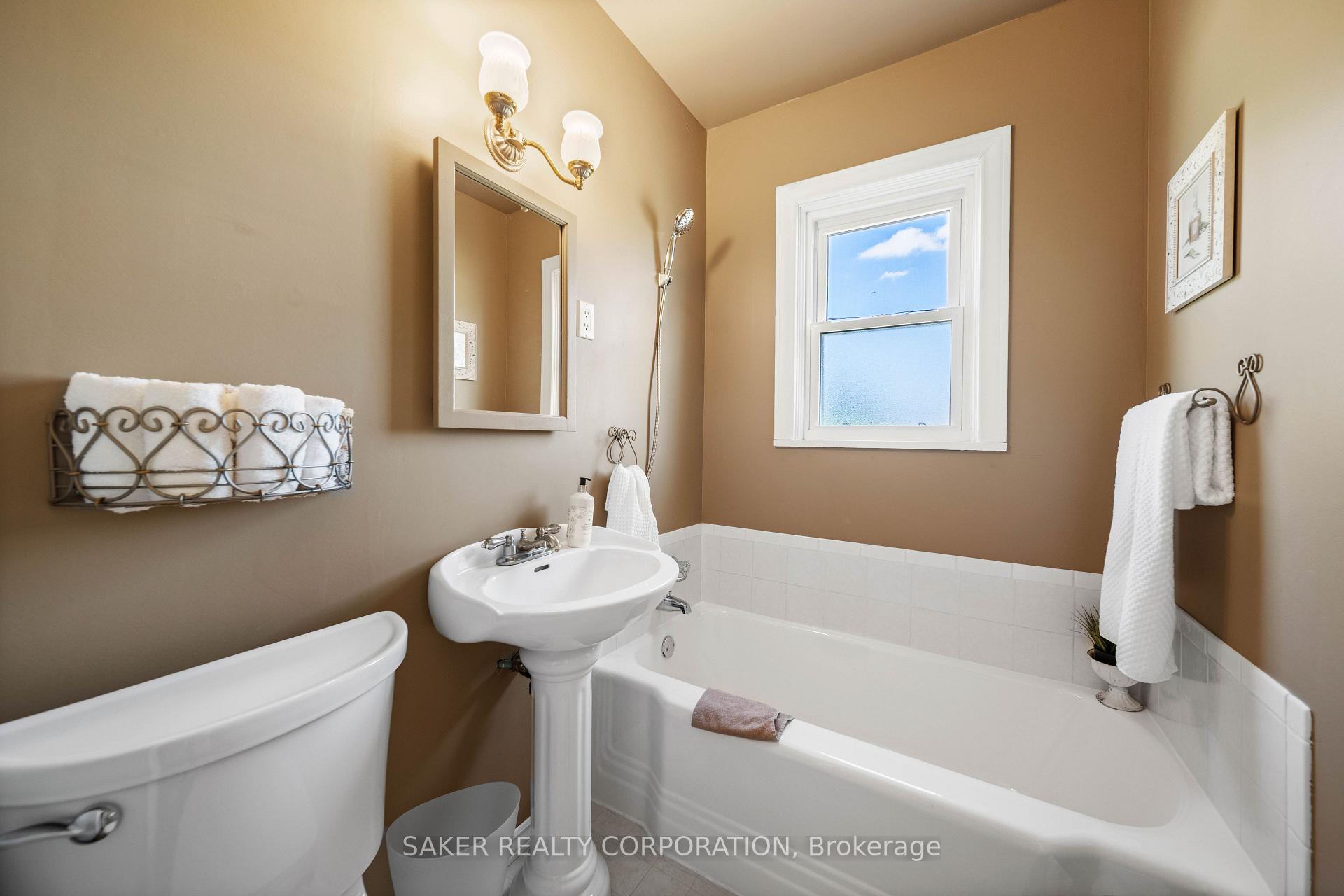 Photo 21 of 6770 James Street, London, South V — HOMEH