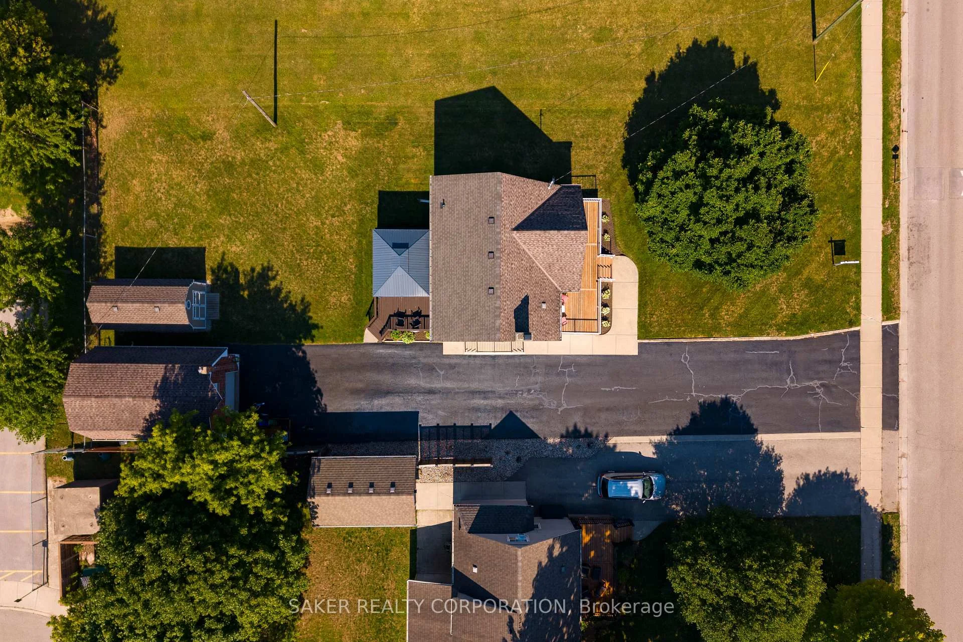 Photo 55 of 6770 James Street, London, South V — HOMEH