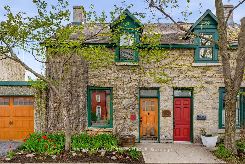 Photo 2 of 176 King Edward Avenue, Ottawa, Lower Town/Byward Market — HOMEH