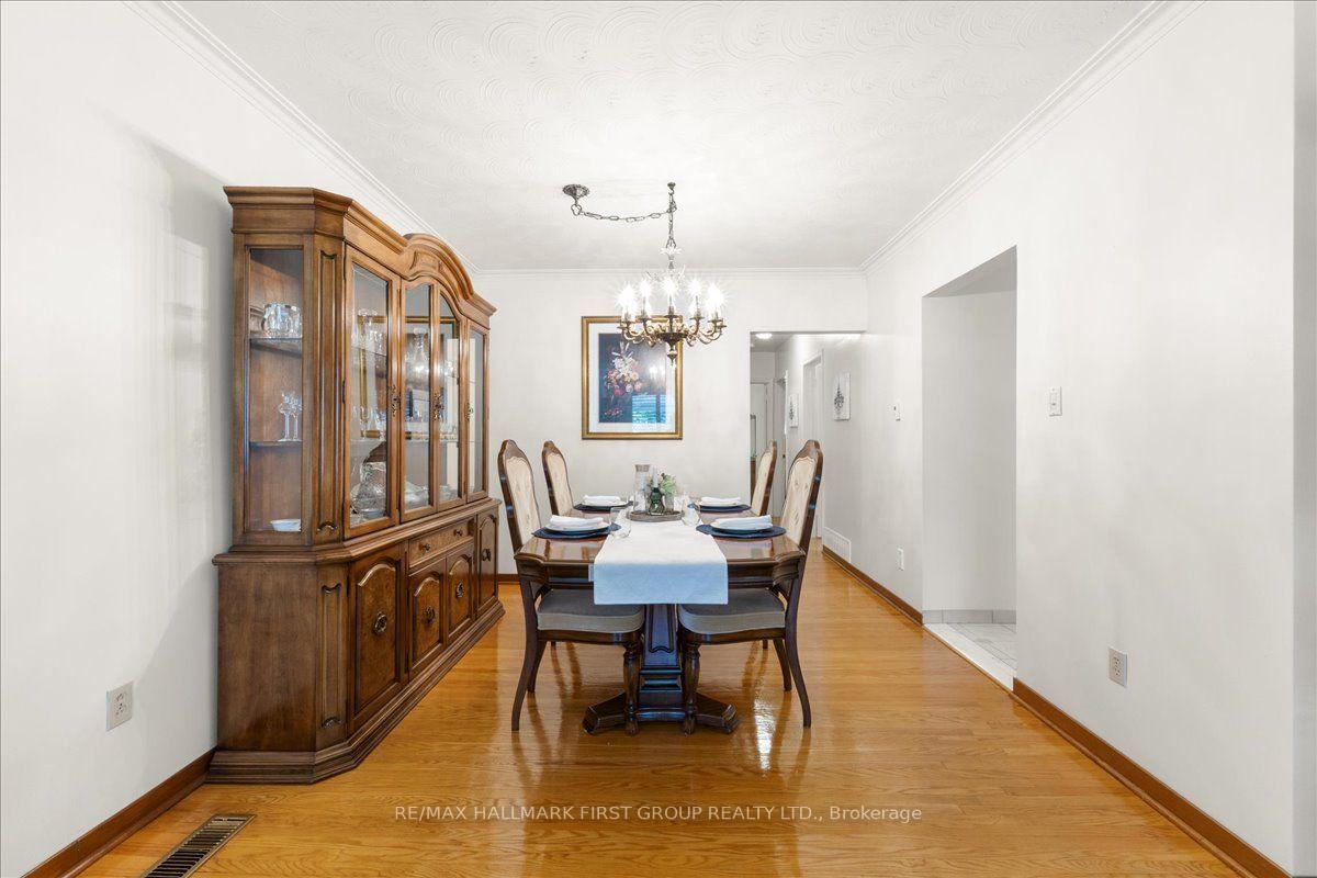 Photo 9 of 40 Cherrylawn Avenue, North York, Humber Summit — HOMEH
