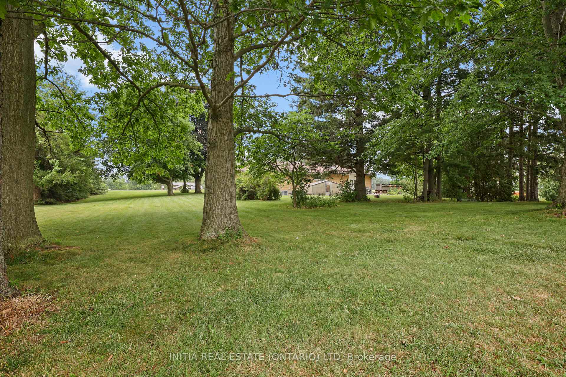 Photo 33 of 10395 Longwoods Road, Middlesex Centre, Rural Middlesex Centre — HOMEH