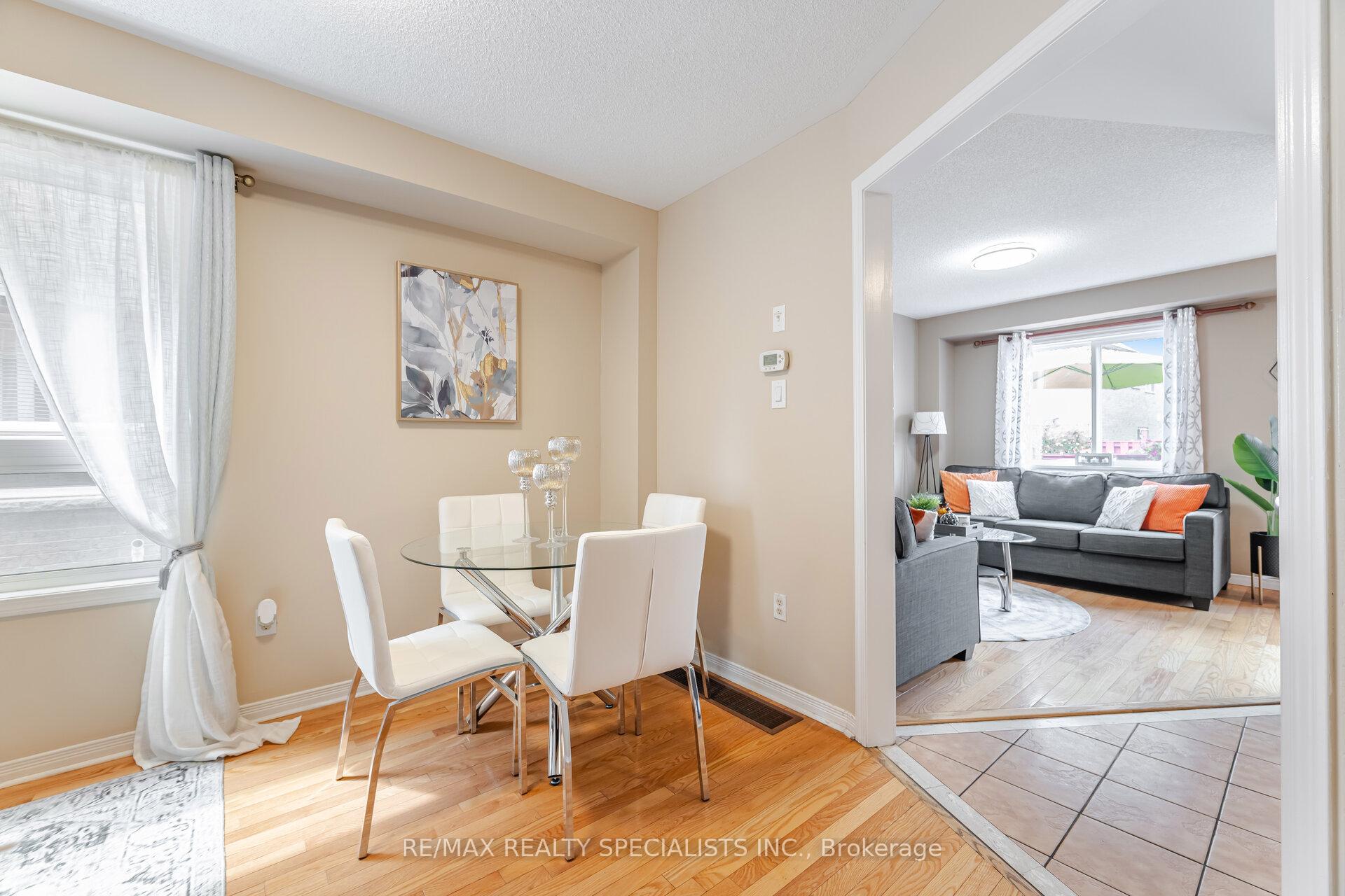 Photo 14 of 5642 Armando Avenue, Mississauga, East Credit — HOMEH