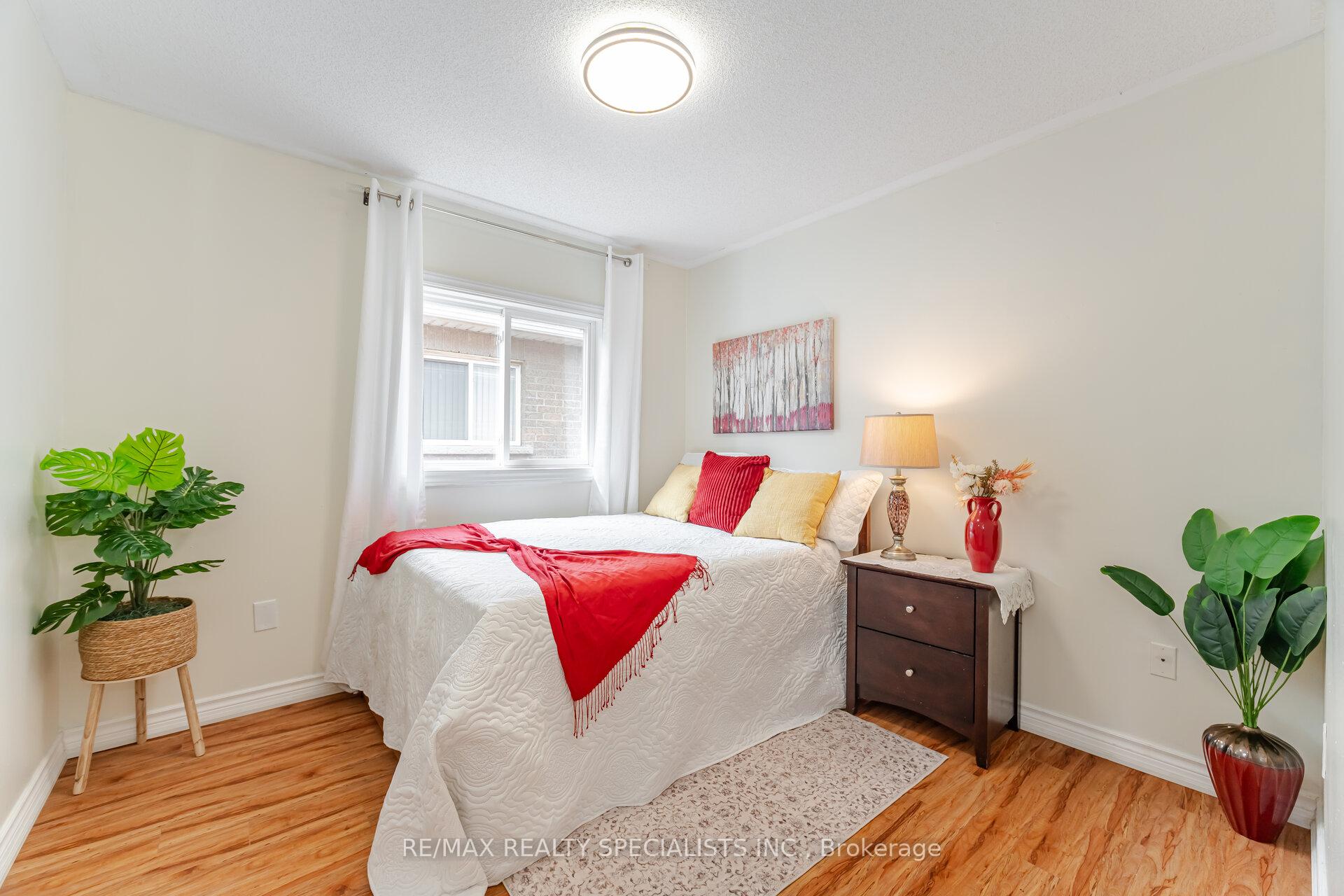 Photo 30 of 5642 Armando Avenue, Mississauga, East Credit — HOMEH