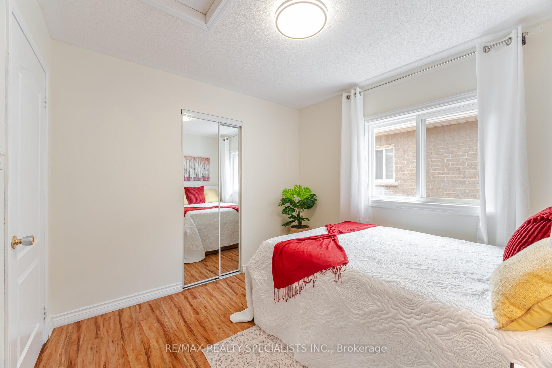 Photo 31 of 5642 Armando Avenue, Mississauga, East Credit — HOMEH