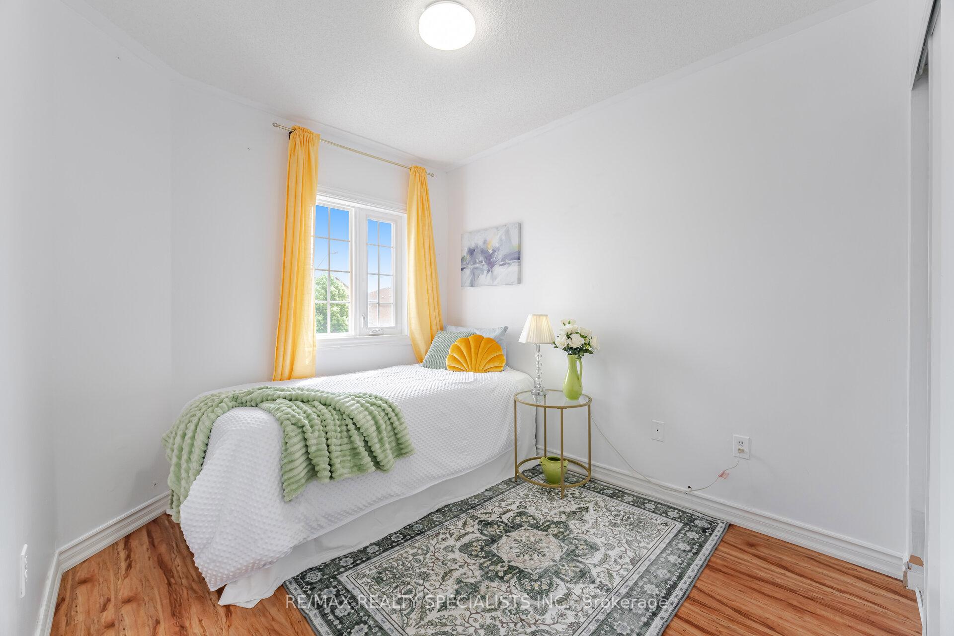 Photo 32 of 5642 Armando Avenue, Mississauga, East Credit — HOMEH