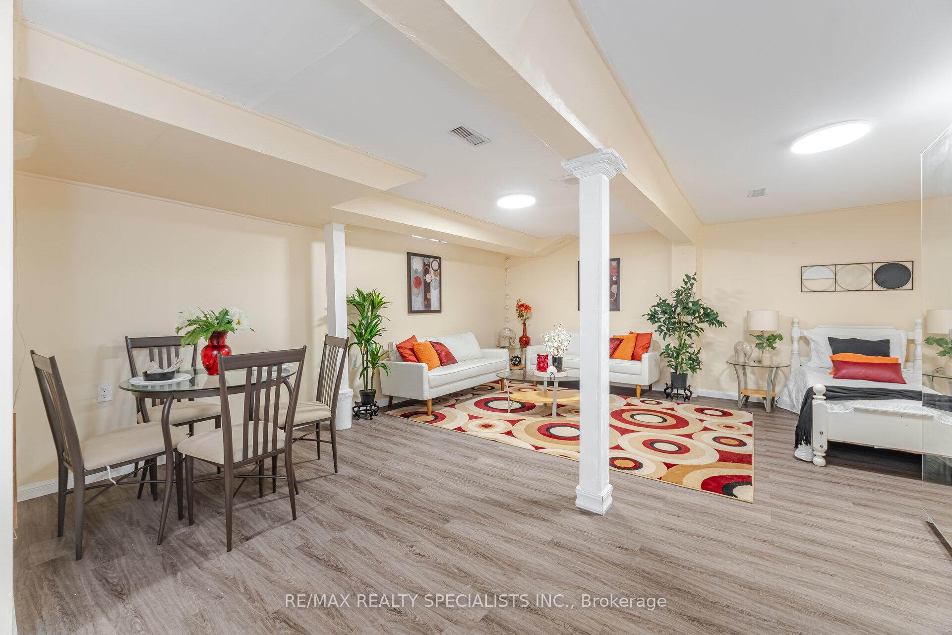 Photo 42 of 5642 Armando Avenue, Mississauga, East Credit — HOMEH