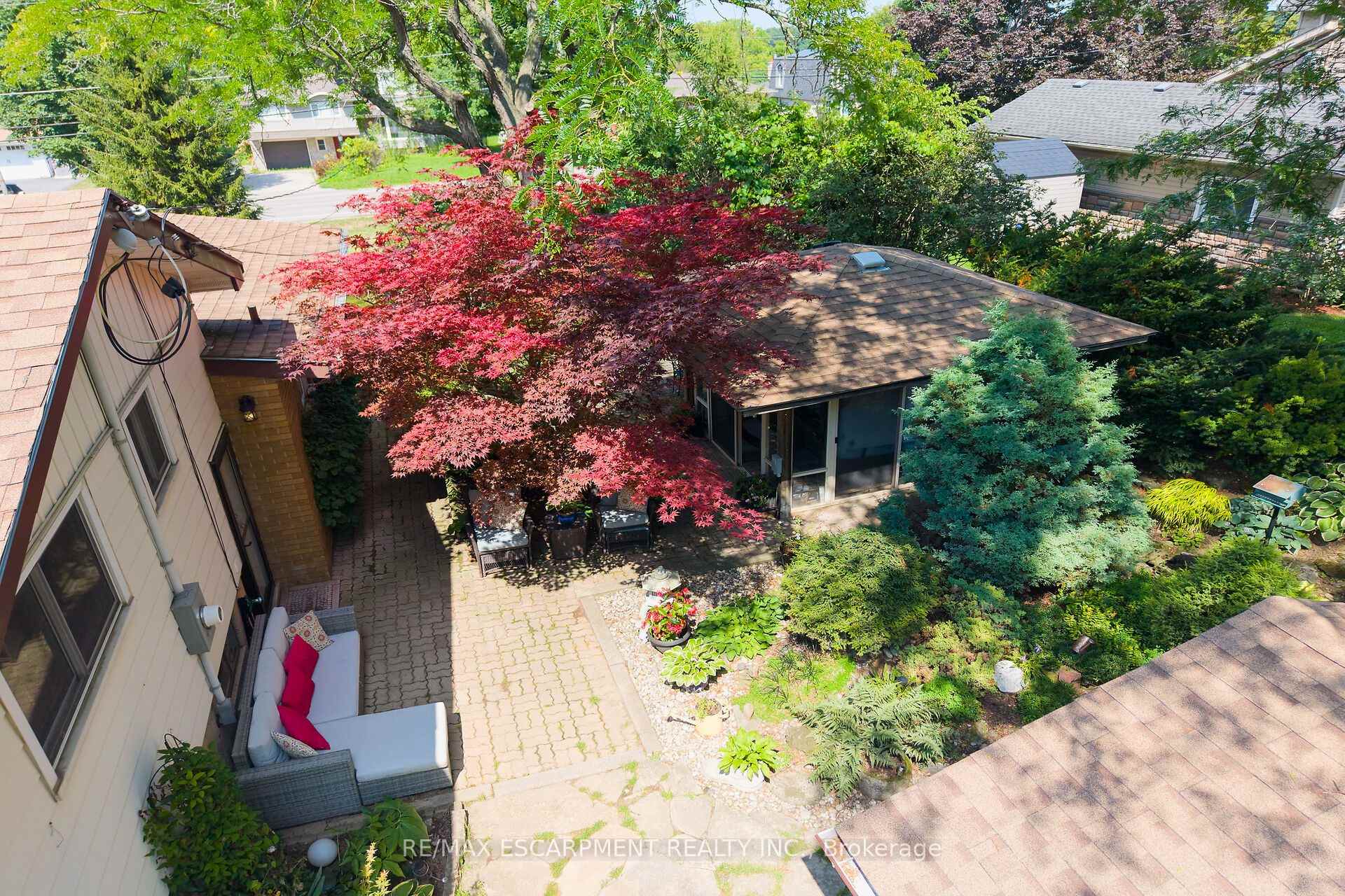 Photo 50 of 8399 Dickenson Road E, Hamilton, Mount Hope — HOMEH