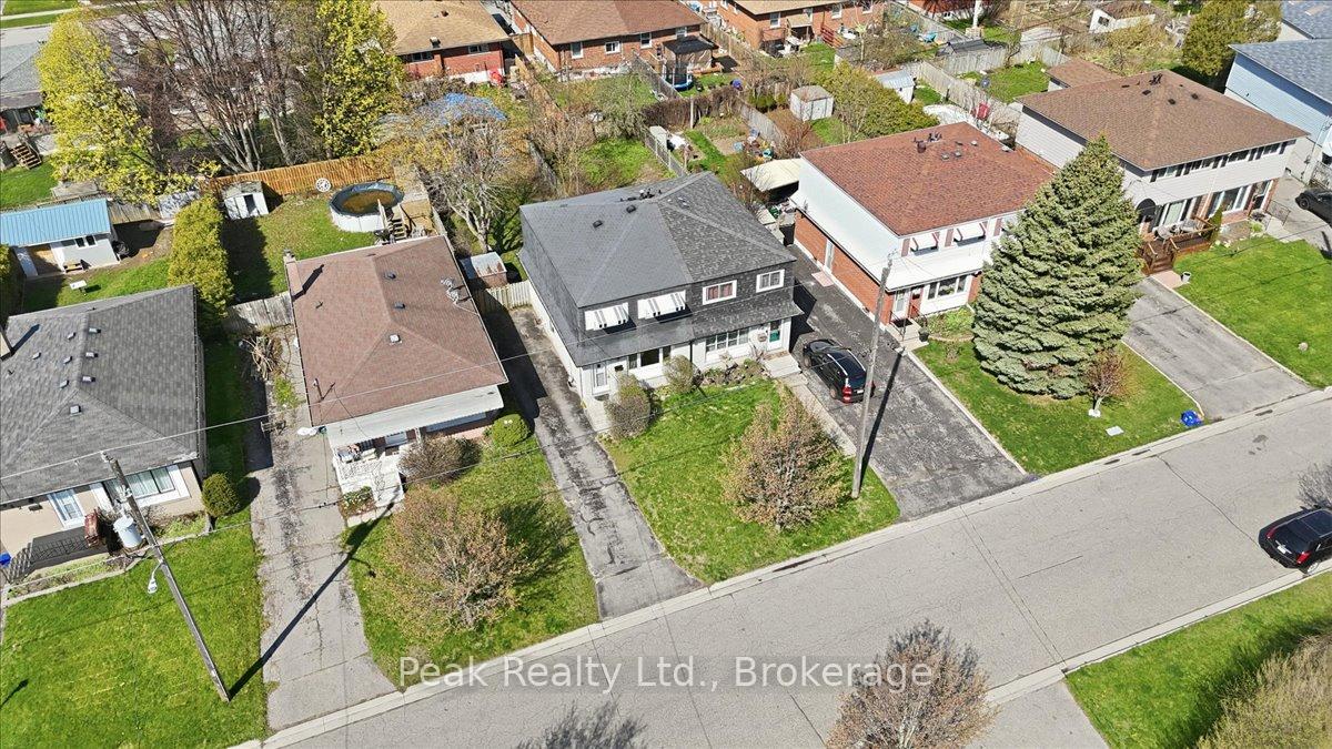 Photo 33 of 644 Perry Crescent, Oshawa, Vanier — HOMEH