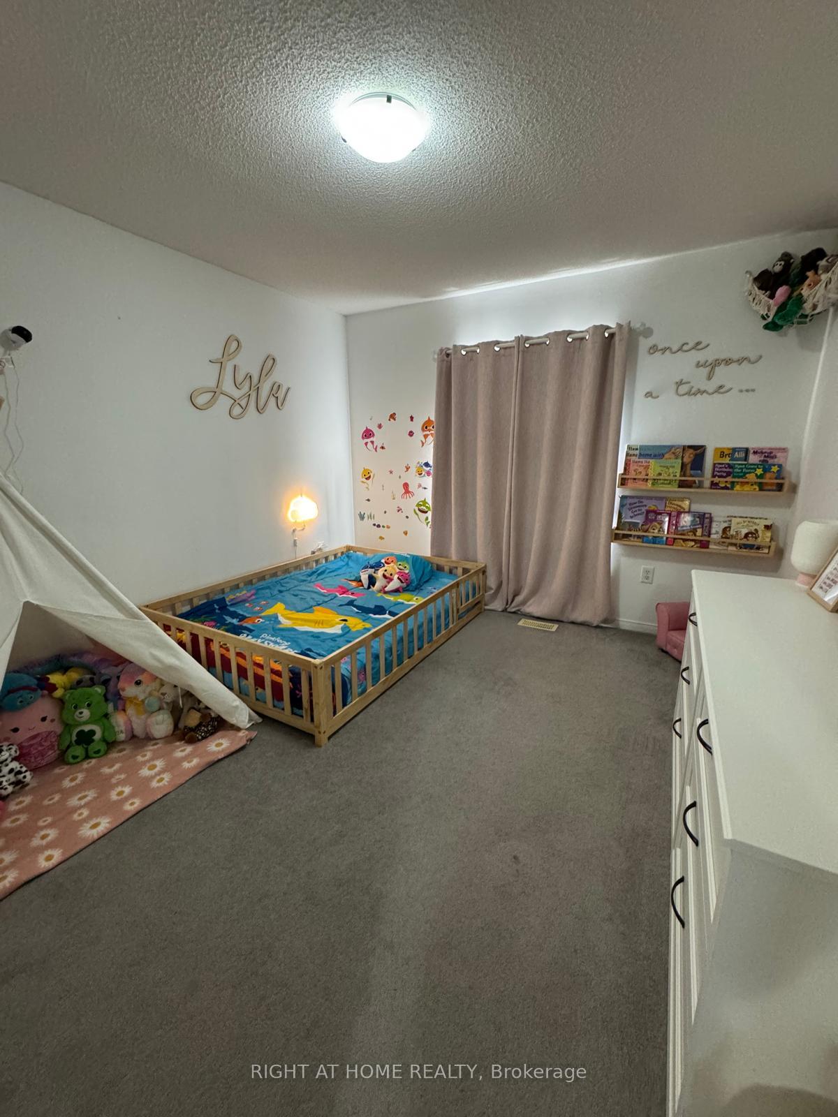Photo 31 of 20 Courtney Crescent, Barrie, Painswick South — HOMEH