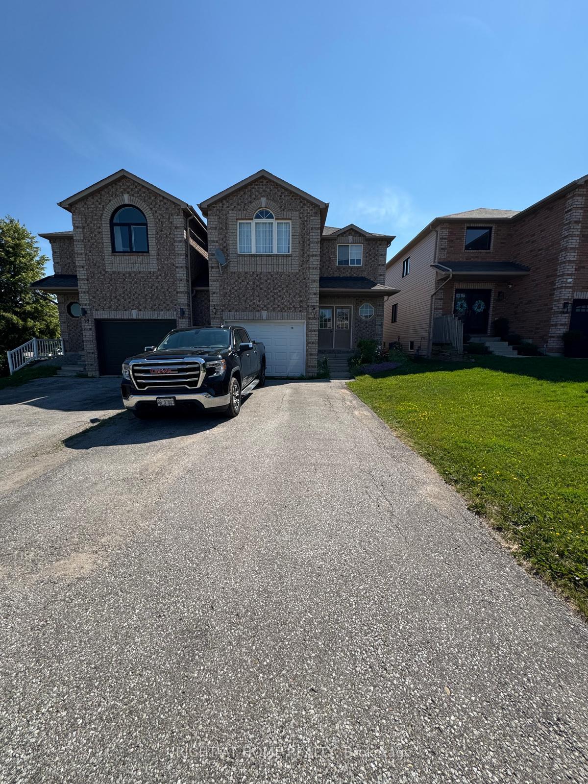 Photo 37 of 20 Courtney Crescent, Barrie, Painswick South — HOMEH