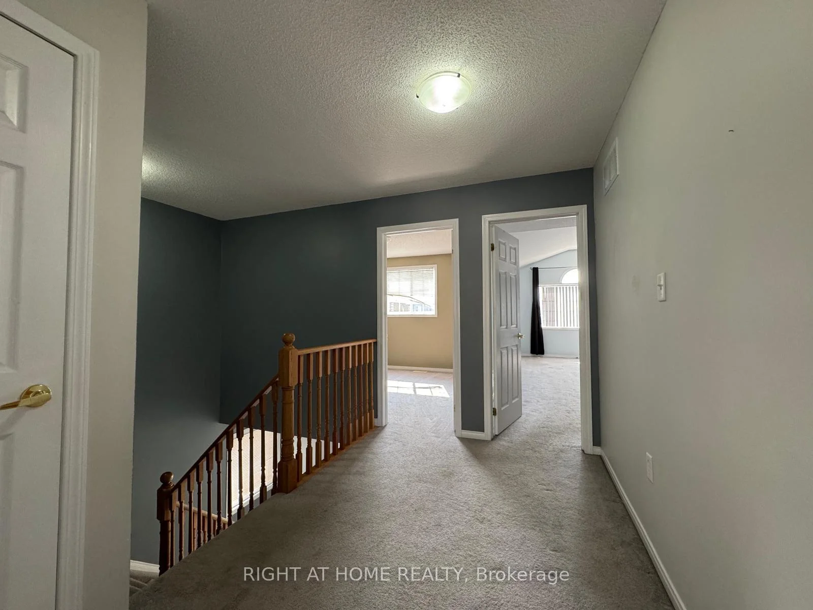 Photo 38 of 20 Courtney Crescent, Barrie, Painswick South — HOMEH