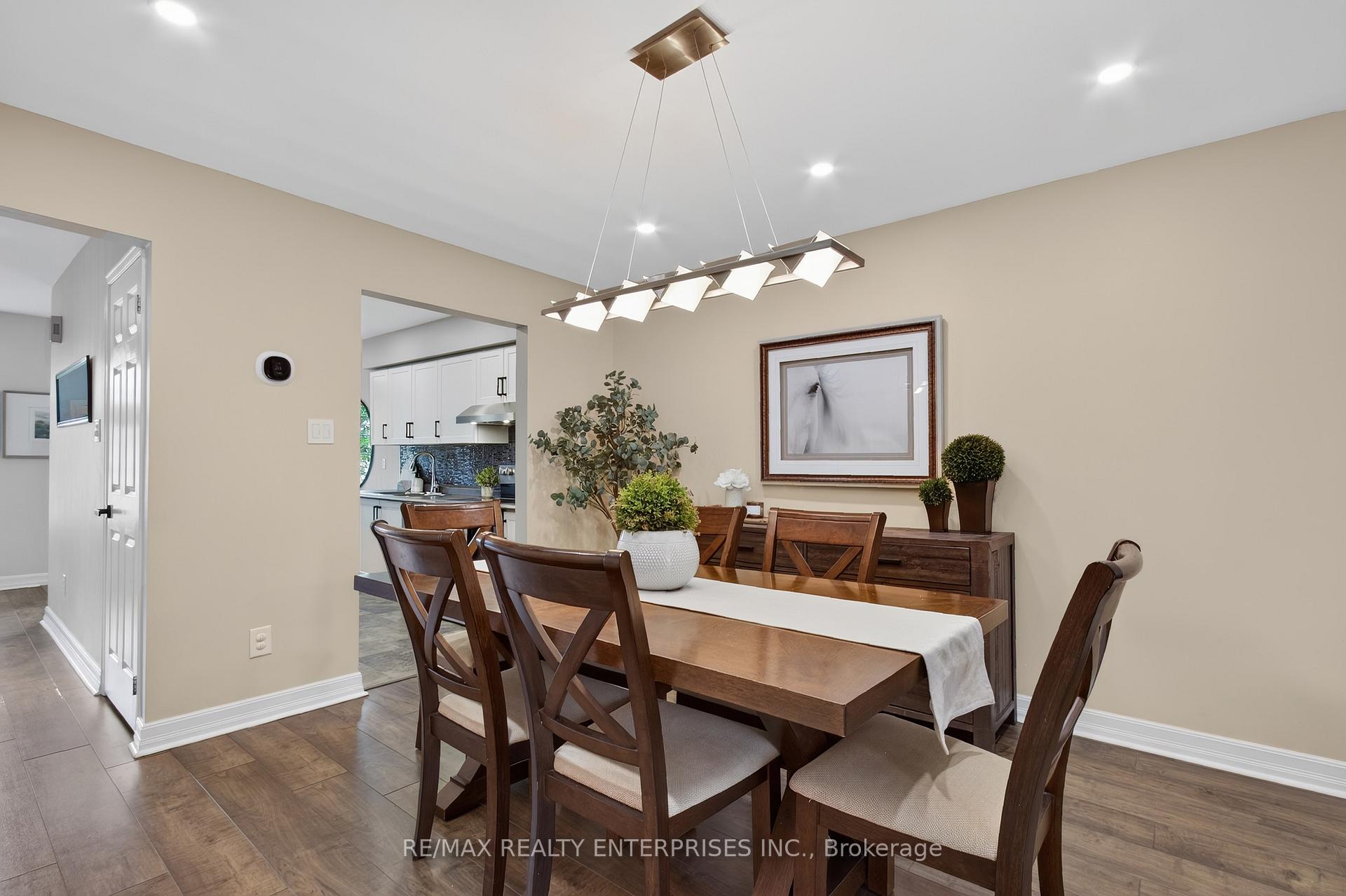 Photo 18 of Unit 219, 2110 Cleaver Avenue, Burlington, Headon — HOMEH