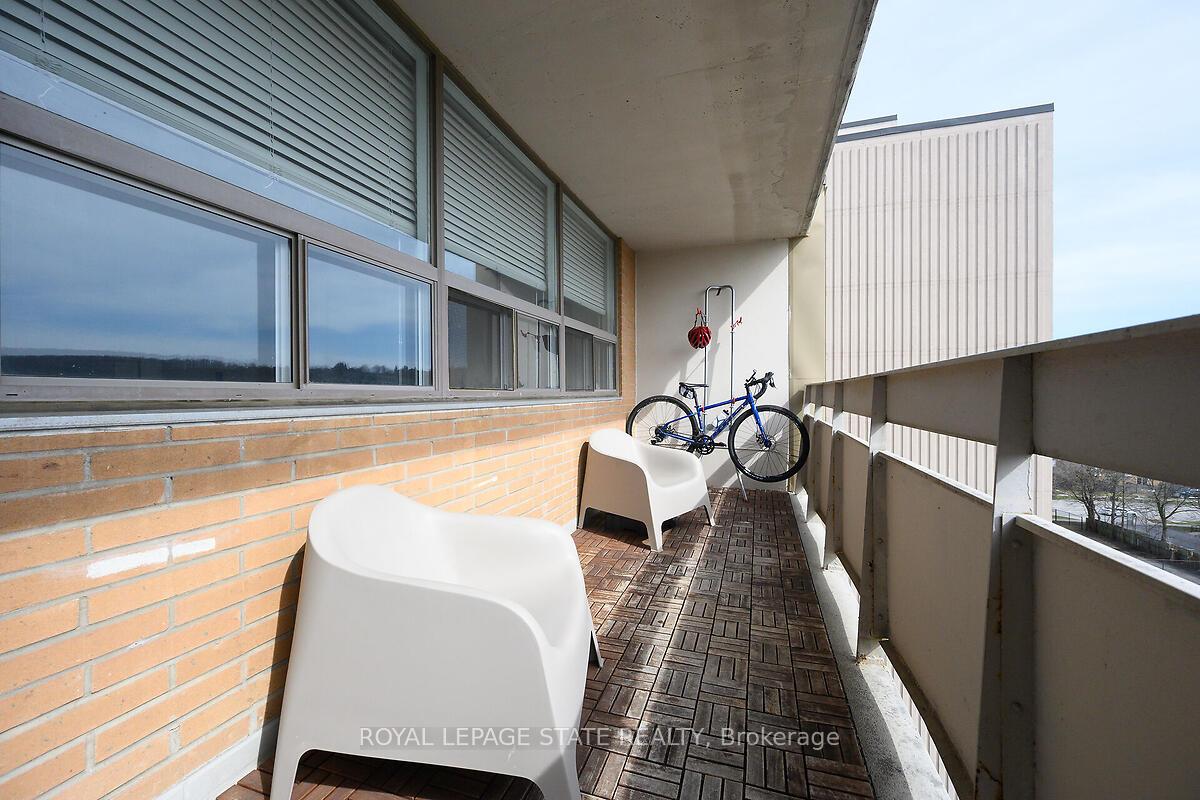Photo 17 of Unit 811, 15 Albright Road, Hamilton, Vincent — HOMEH