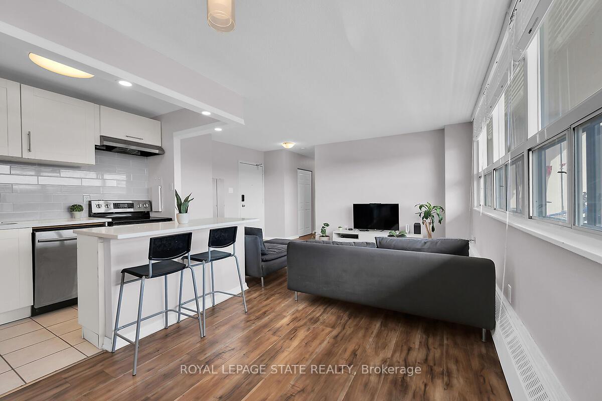 Photo 20 of Unit 811, 15 Albright Road, Hamilton, Vincent — HOMEH