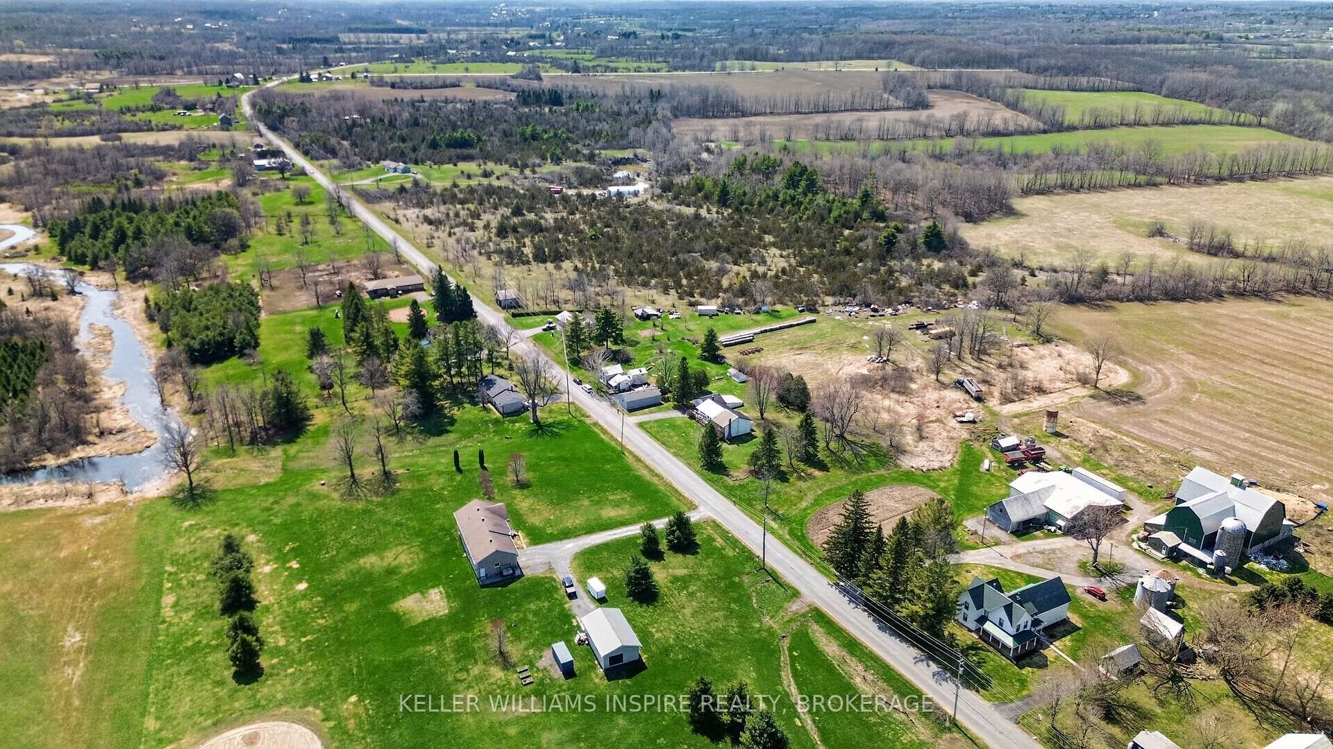 Photo 42 of 337 Simmons Road, Loyalist, Lennox and Addington - South — HOMEH