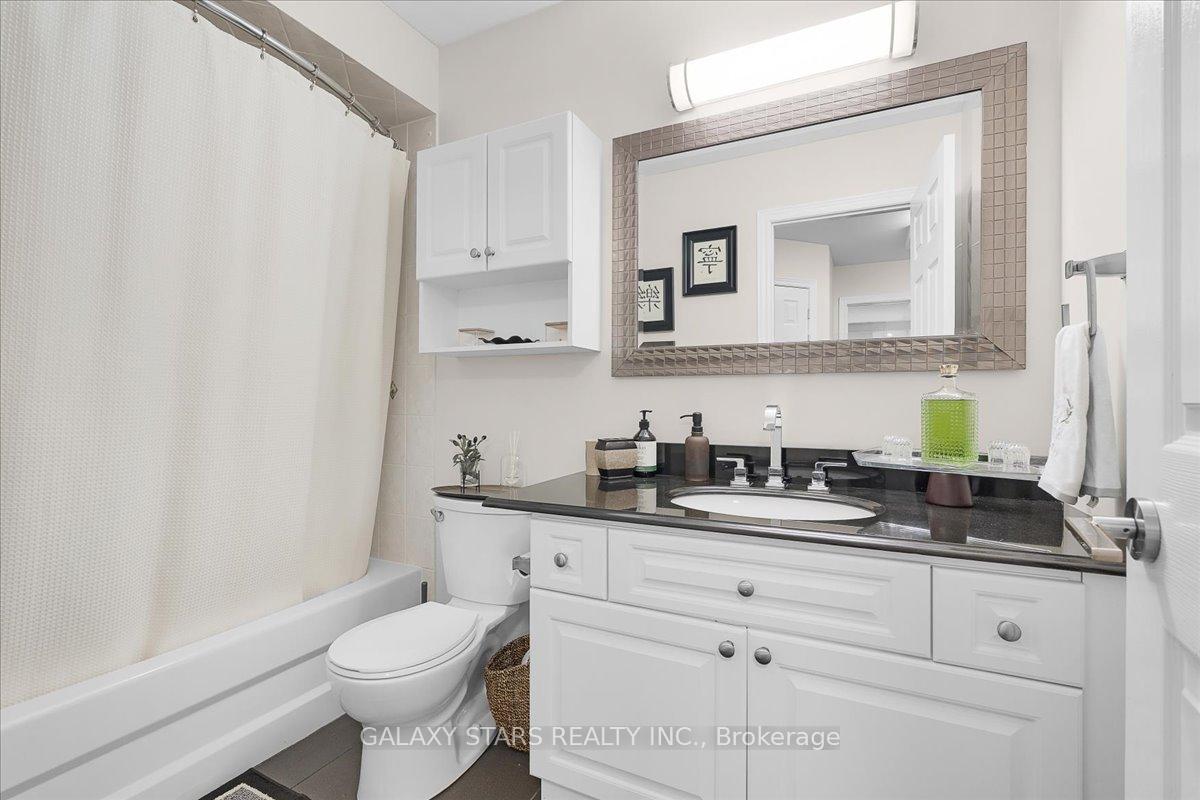 Photo 21 of 888 Oberland Drive, Oshawa, Pinecrest — HOMEH