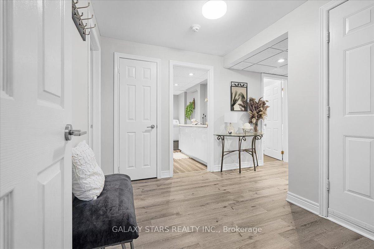Photo 24 of 888 Oberland Drive, Oshawa, Pinecrest — HOMEH