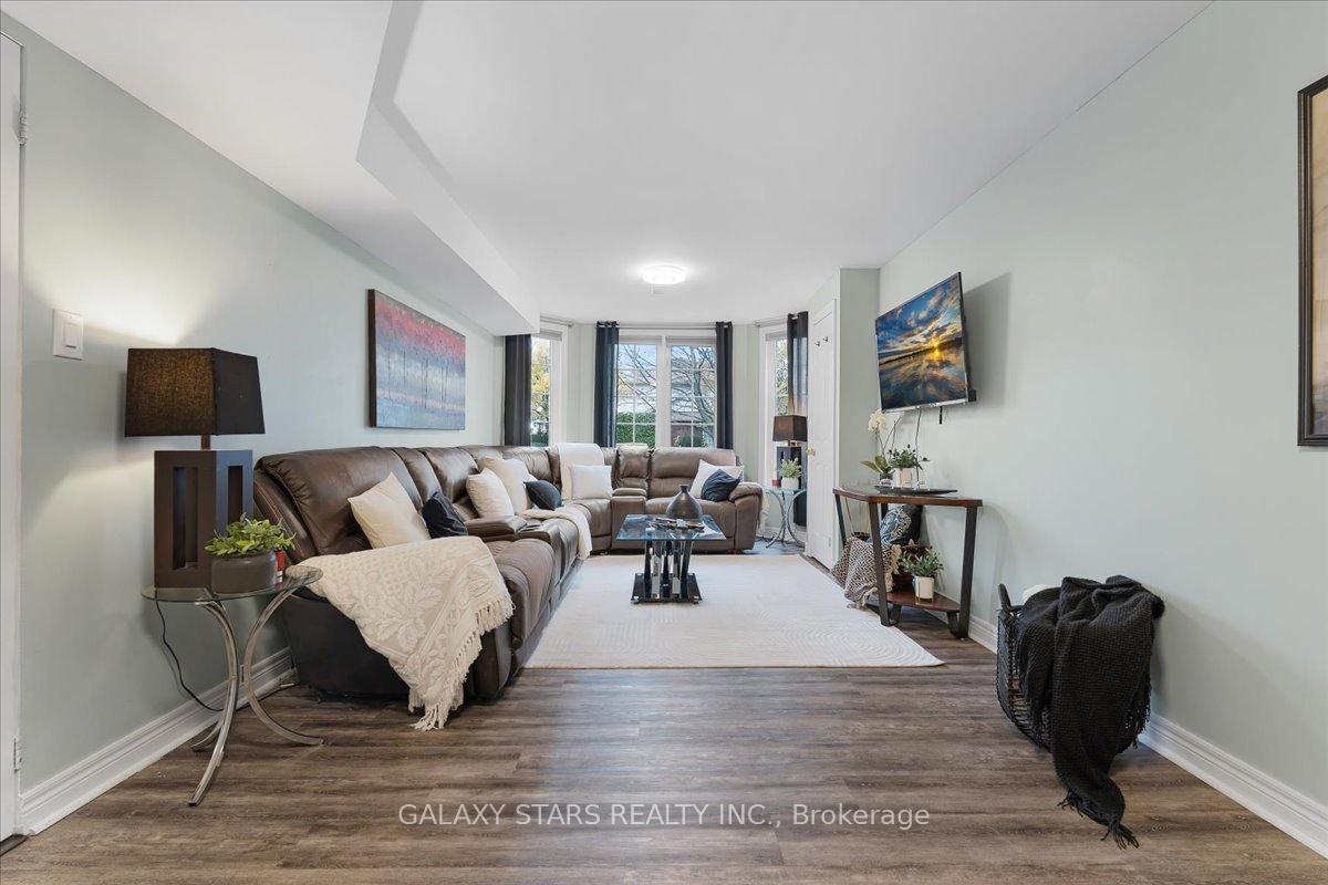 Photo 26 of 888 Oberland Drive, Oshawa, Pinecrest — HOMEH