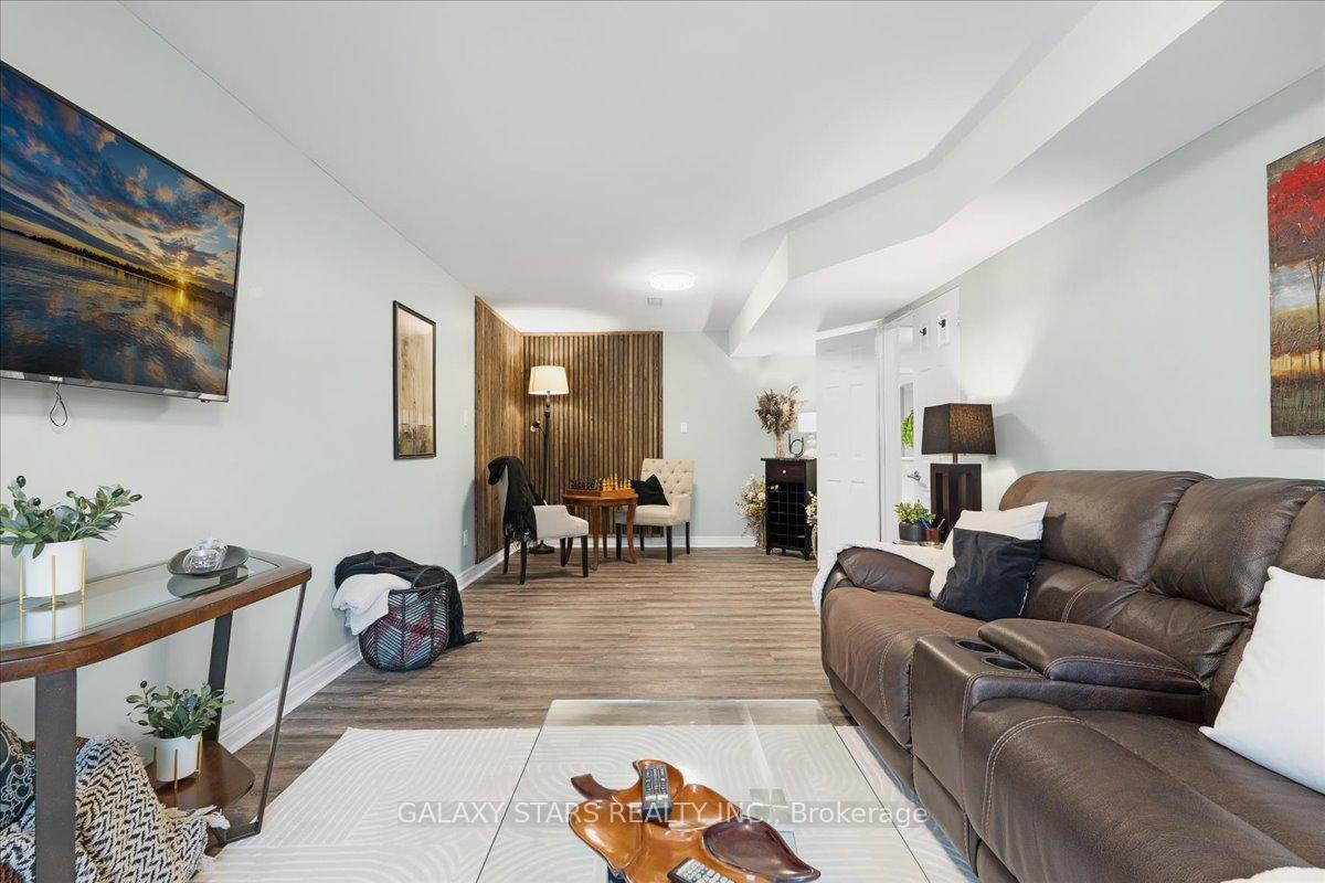Photo 27 of 888 Oberland Drive, Oshawa, Pinecrest — HOMEH