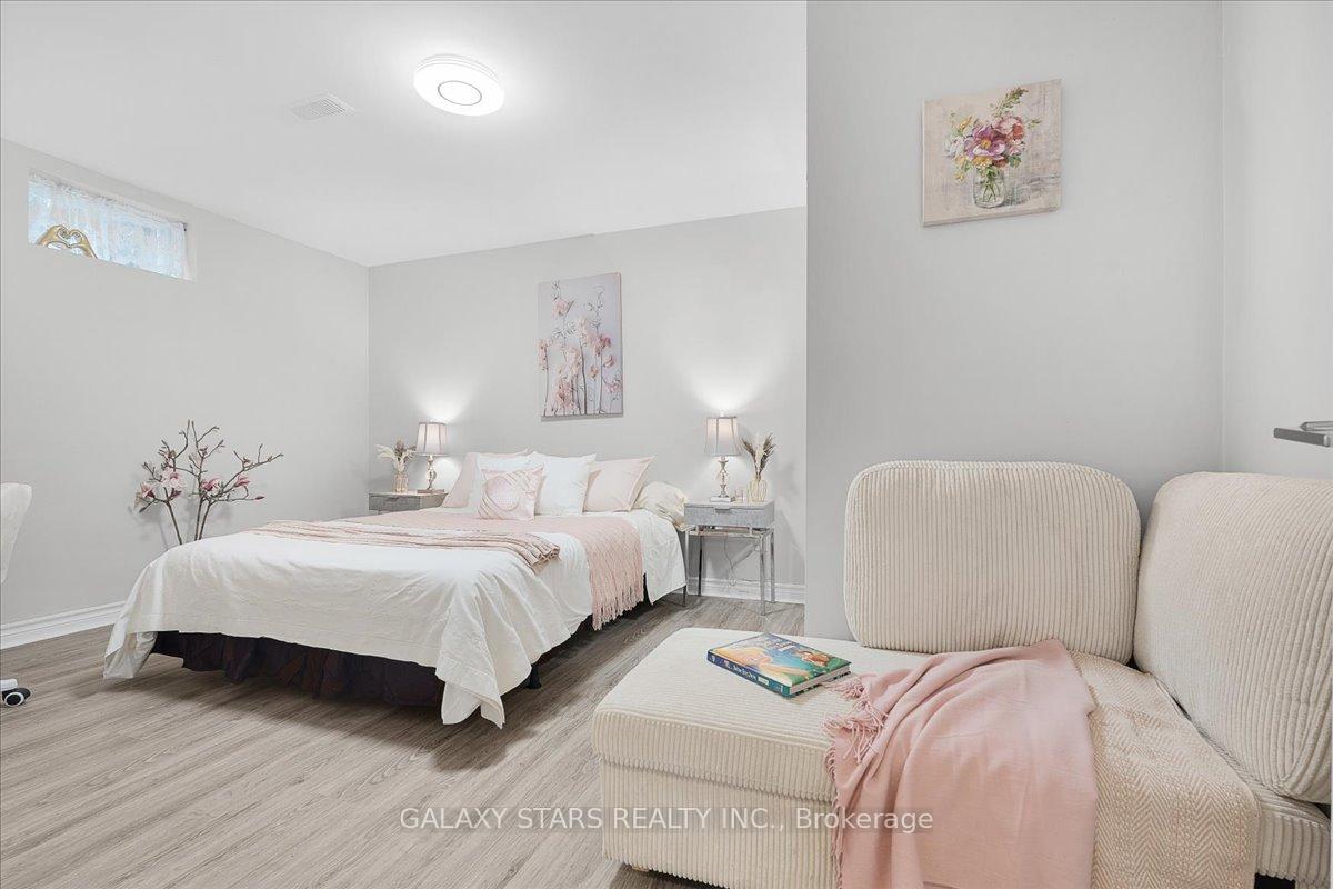 Photo 28 of 888 Oberland Drive, Oshawa, Pinecrest — HOMEH