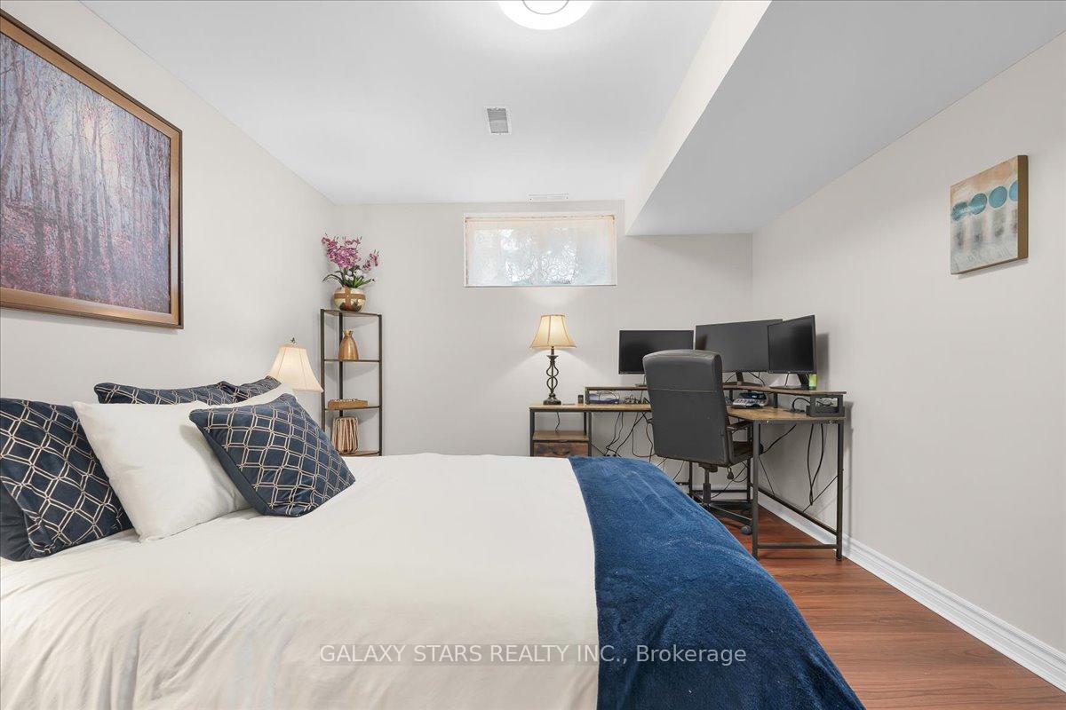 Photo 33 of 888 Oberland Drive, Oshawa, Pinecrest — HOMEH
