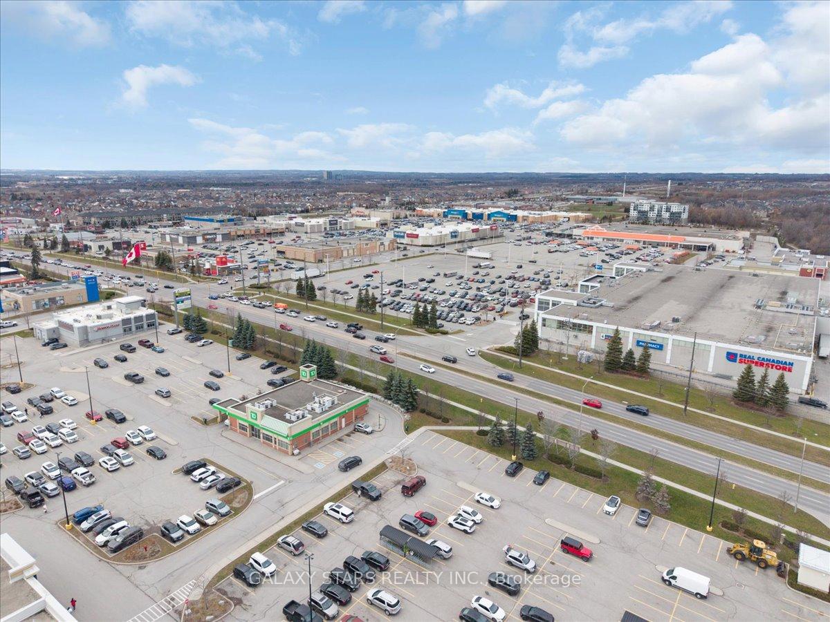 Photo 47 of 888 Oberland Drive, Oshawa, Pinecrest — HOMEH