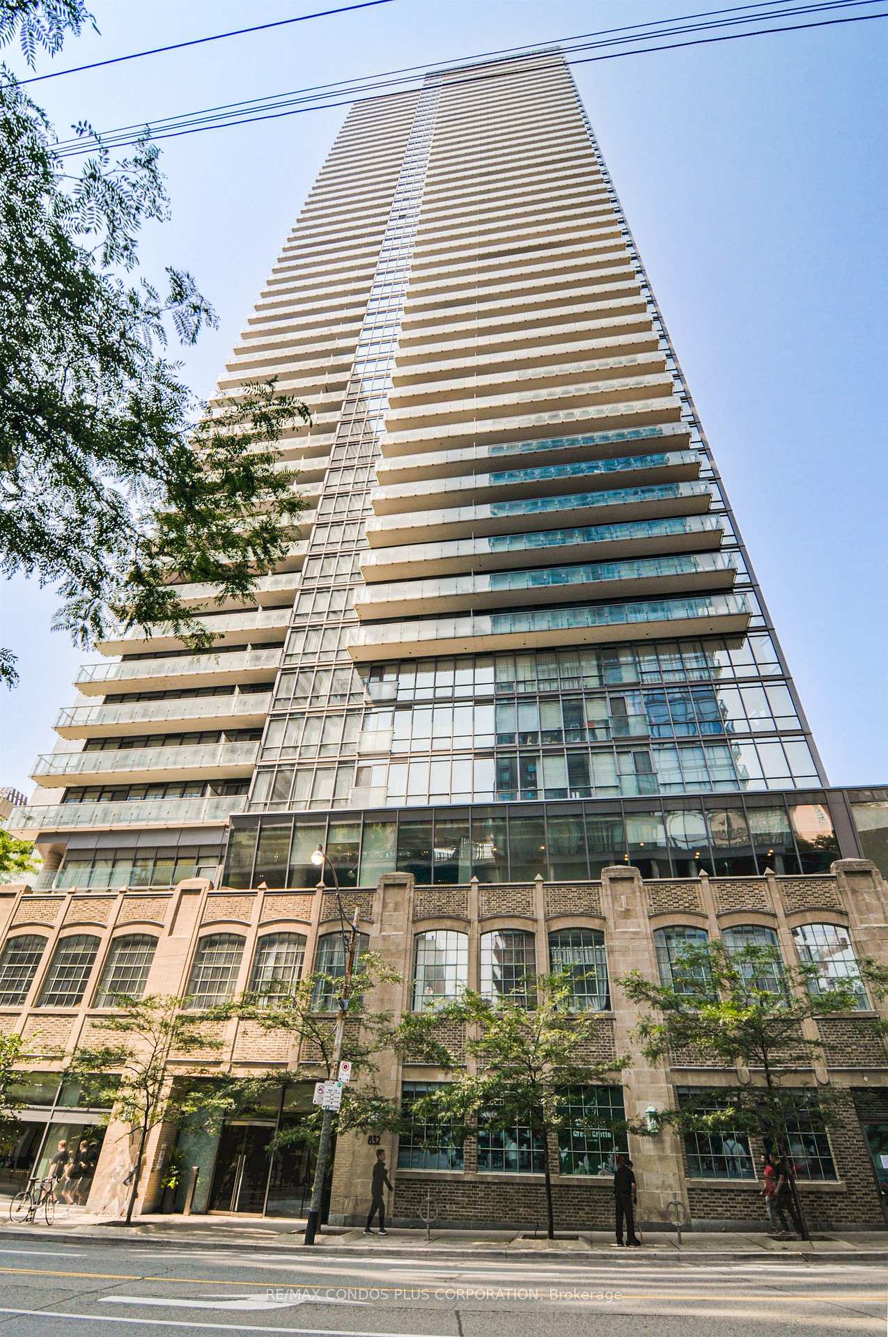 Photo 20 of Unit 406, 832 Bay Street, Toronto, Bay Street Corridor — HOMEH