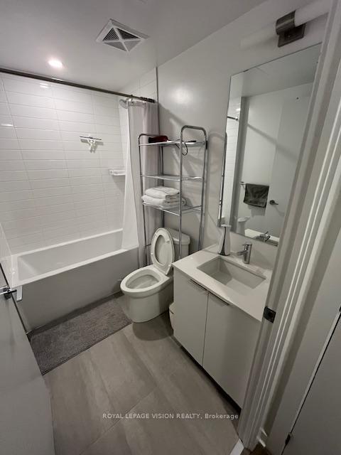 Photo 7 of Unit 1804, 357 King Street W, Toronto, Waterfront Communities — HOMEH