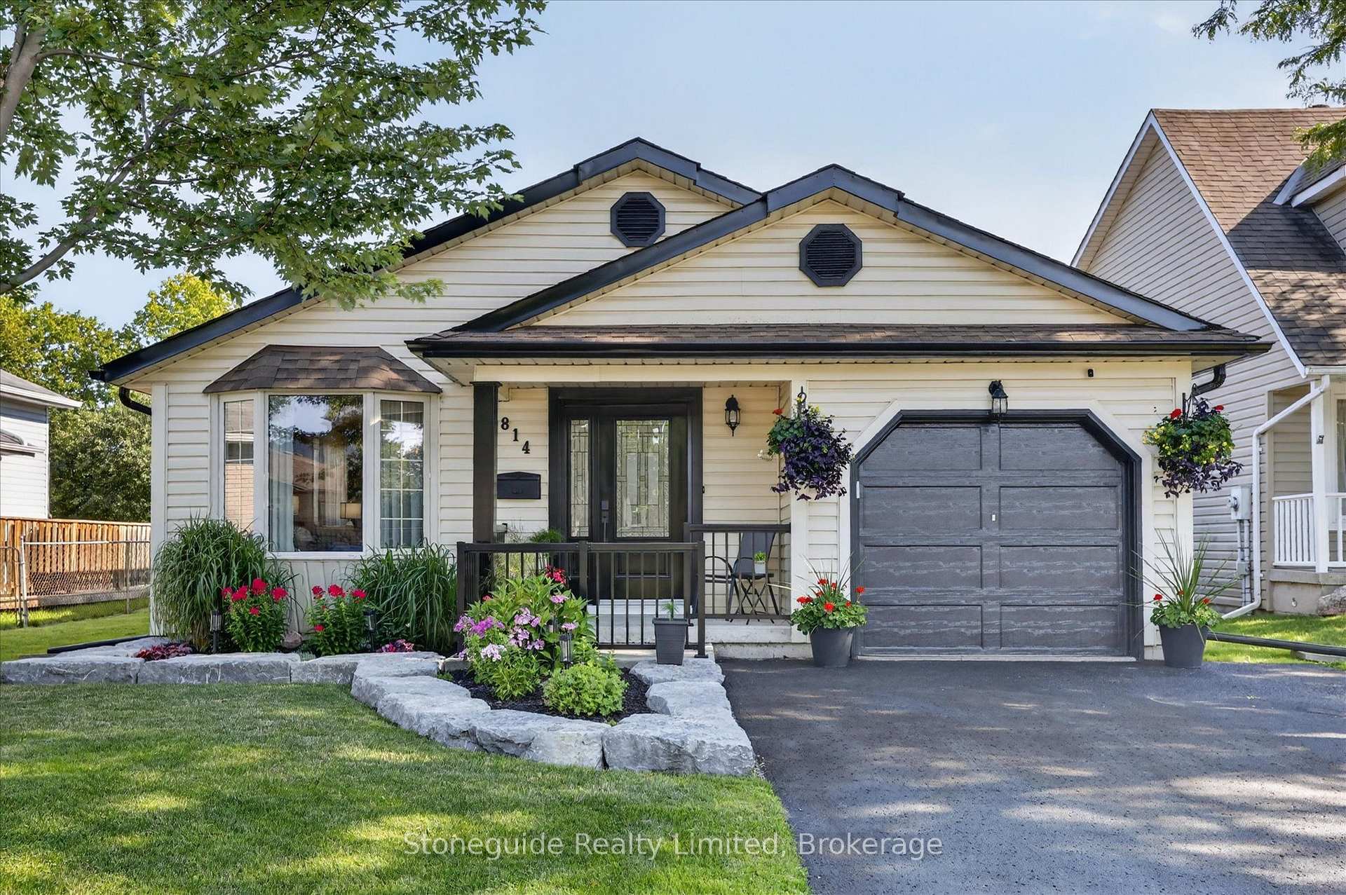 Photo 1 of 814 Milford Drive, Peterborough, Otonabee Ward 1 — HOMEH
