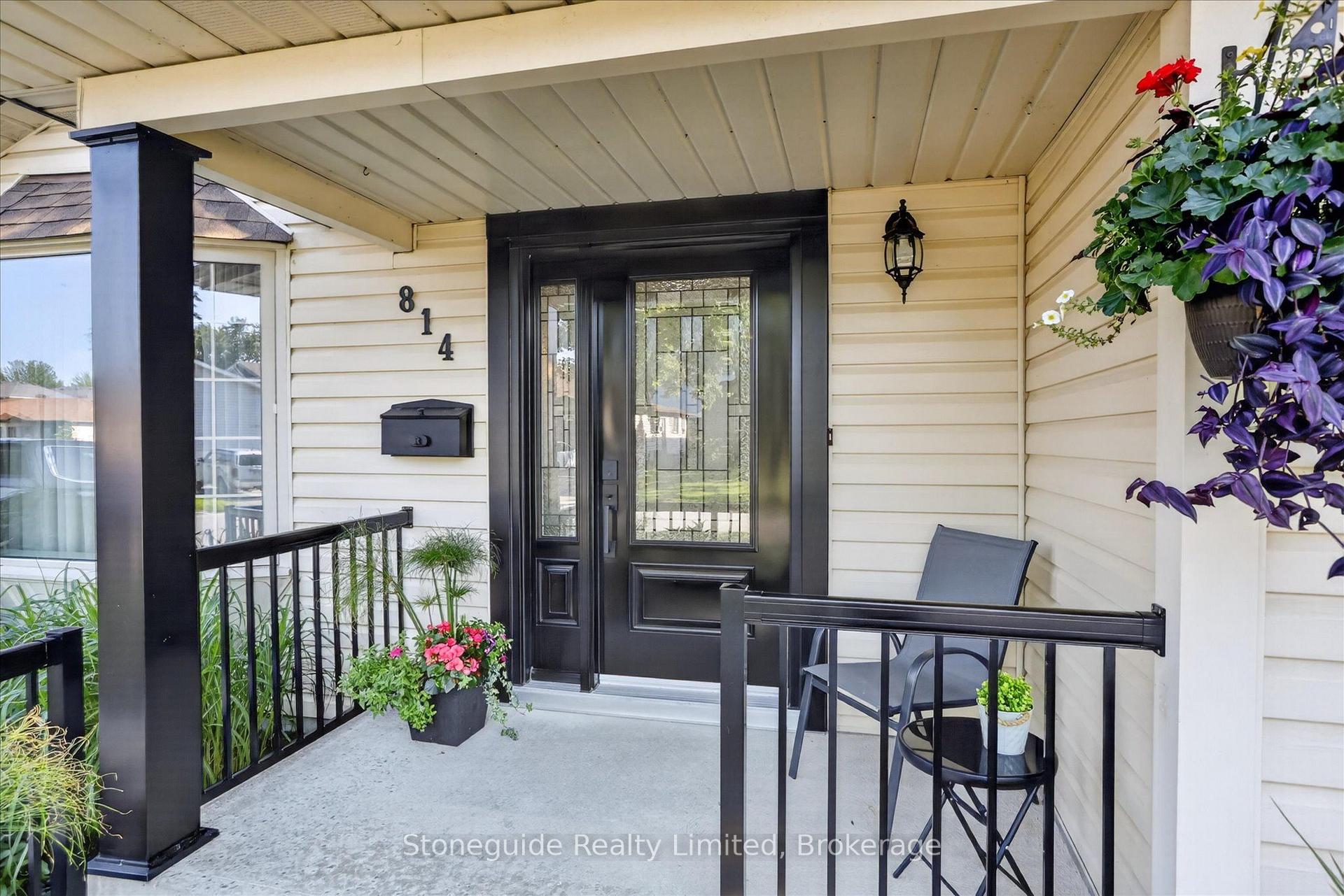 Photo 5 of 814 Milford Drive, Peterborough, Otonabee Ward 1 — HOMEH
