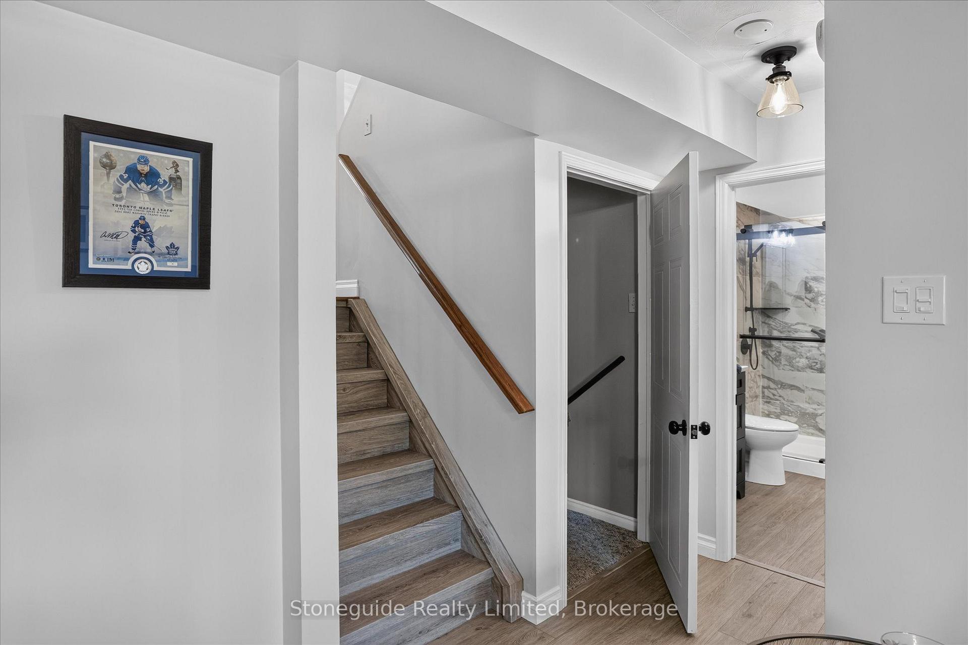 Photo 28 of 814 Milford Drive, Peterborough, Otonabee Ward 1 — HOMEH