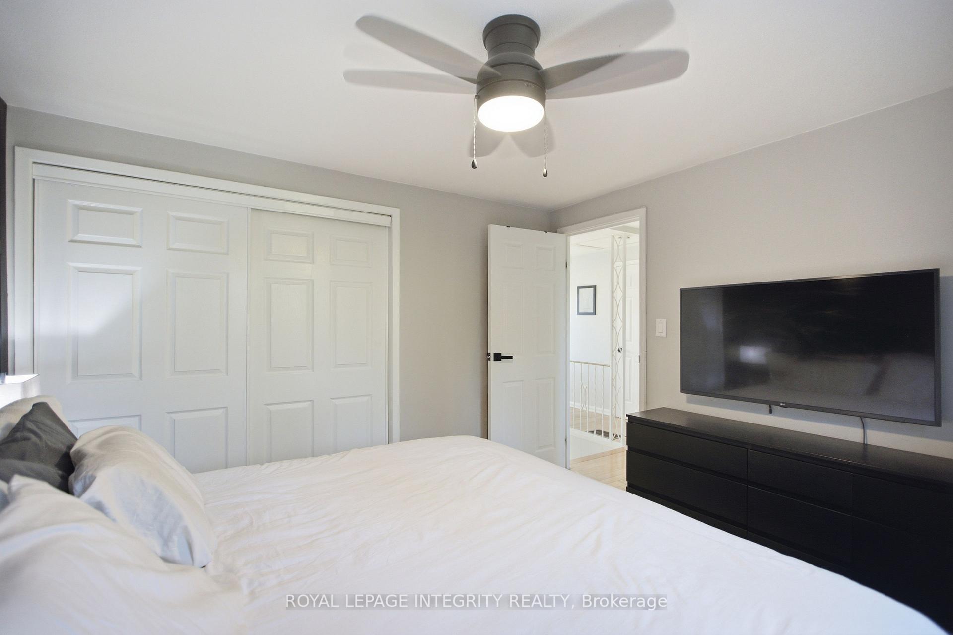 Photo 15 of 1544K Beaverpond Drive, Ottawa, Pineview — HOMEH