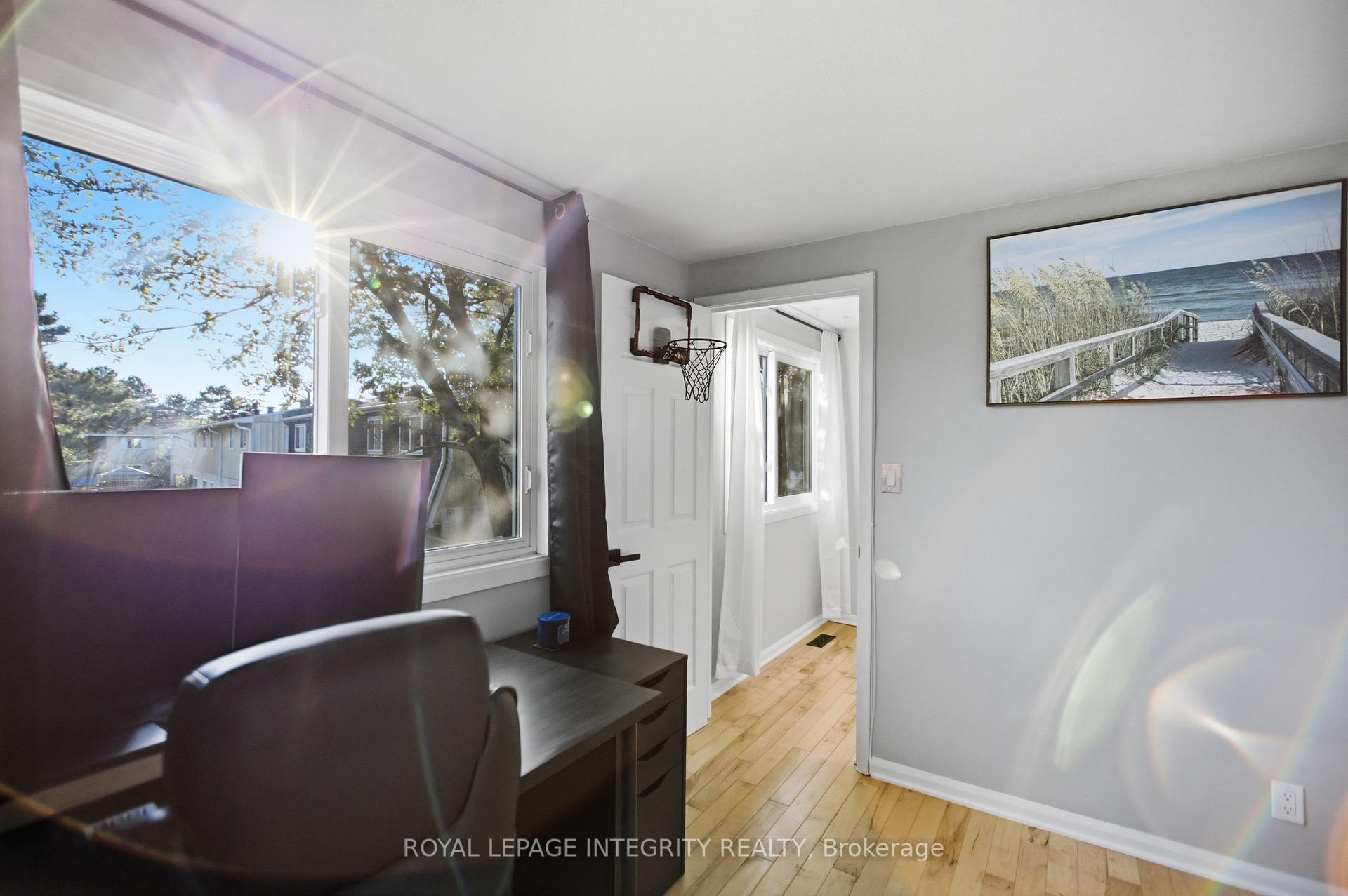 Photo 19 of 1544K Beaverpond Drive, Ottawa, Pineview — HOMEH