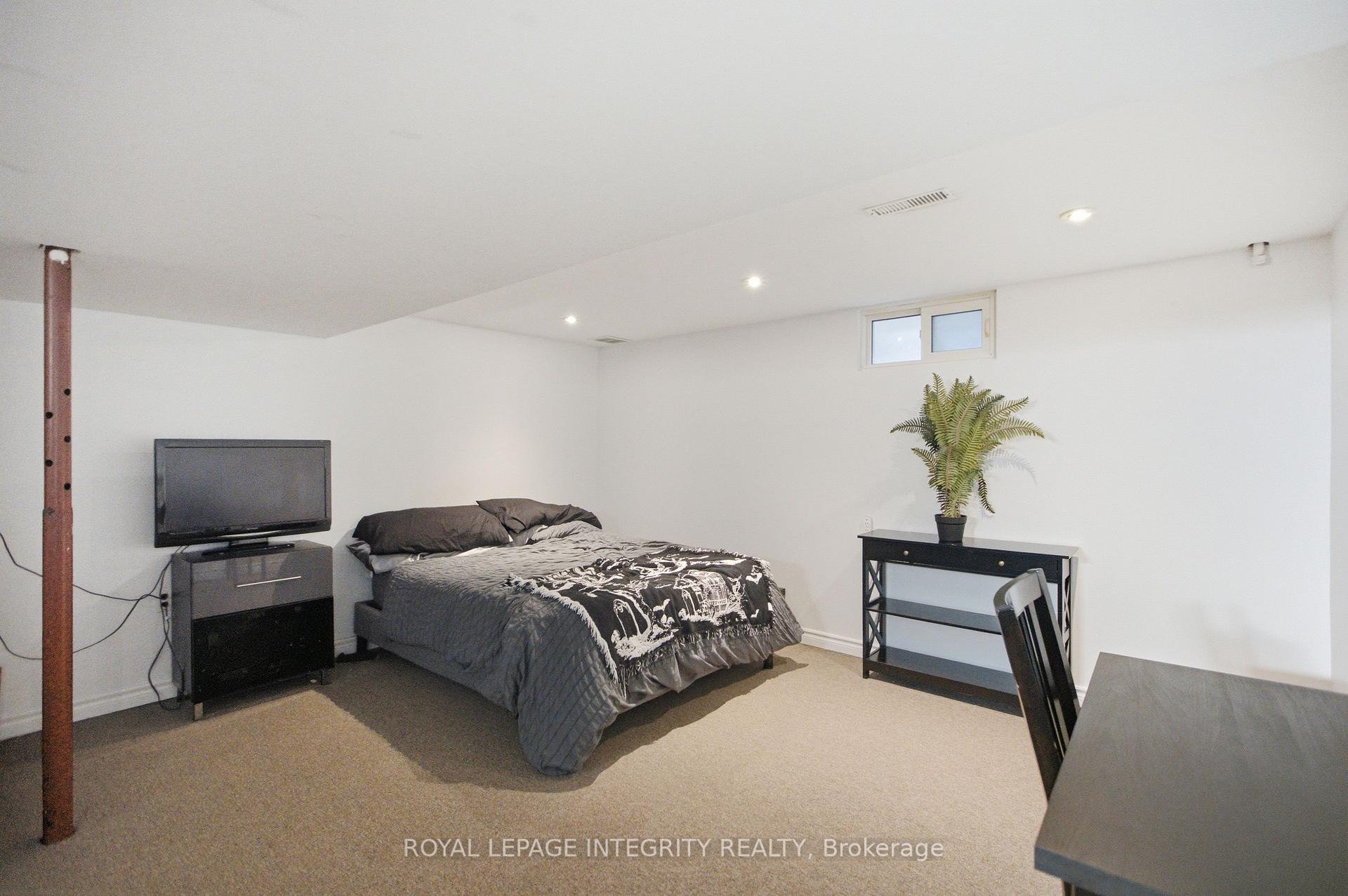 Photo 24 of 1544K Beaverpond Drive, Ottawa, Pineview — HOMEH