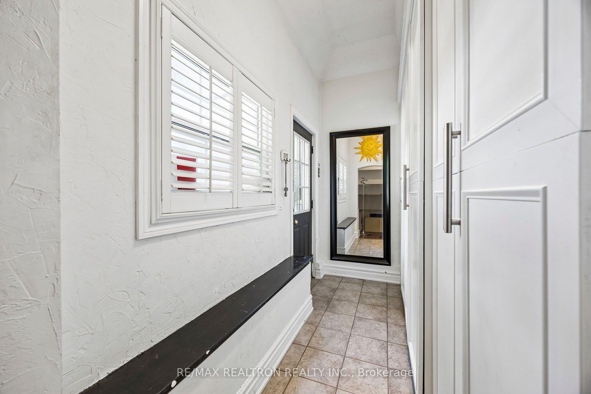 Photo 16 of 14 Rougecrest Drive, Markham, Markham Village — HOMEH