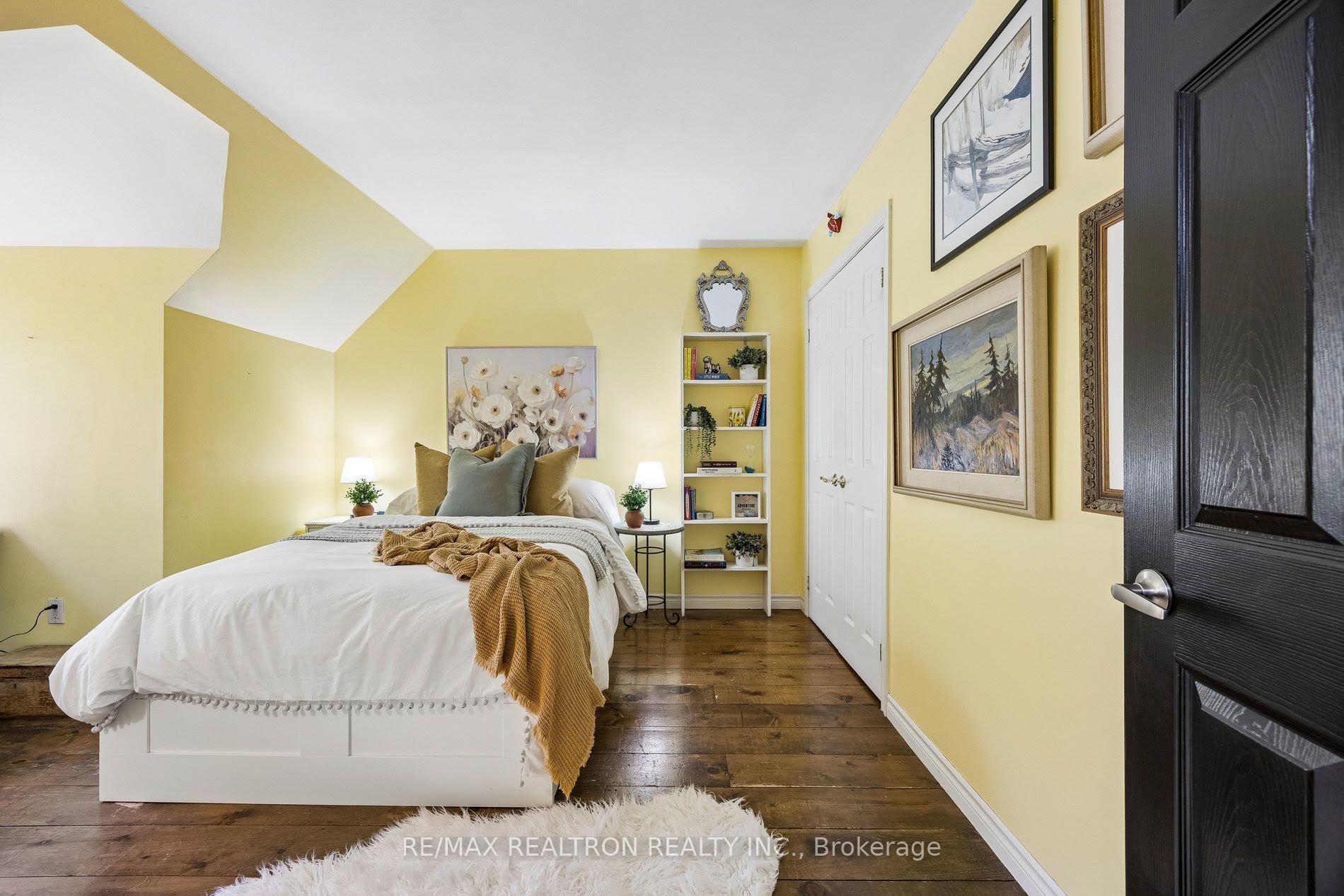 Photo 28 of 14 Rougecrest Drive, Markham, Markham Village — HOMEH