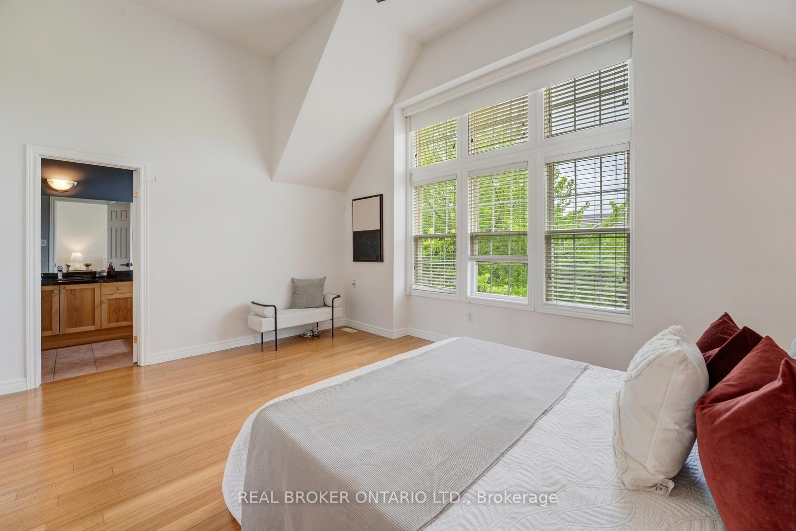 Photo 10 of 444 Lausanne Crescent, Waterloo, Beechwood West — HOMEH
