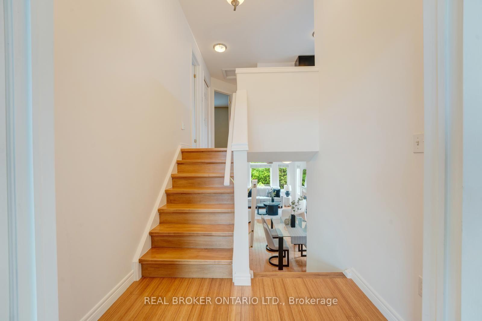 Photo 11 of 444 Lausanne Crescent, Waterloo, Beechwood West — HOMEH