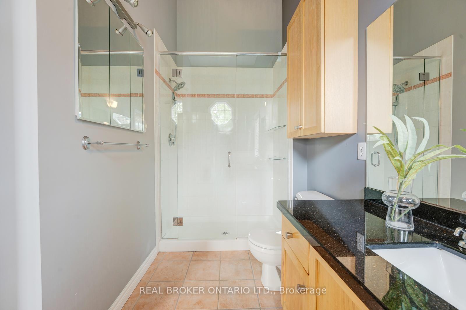 Photo 13 of 444 Lausanne Crescent, Waterloo, Beechwood West — HOMEH