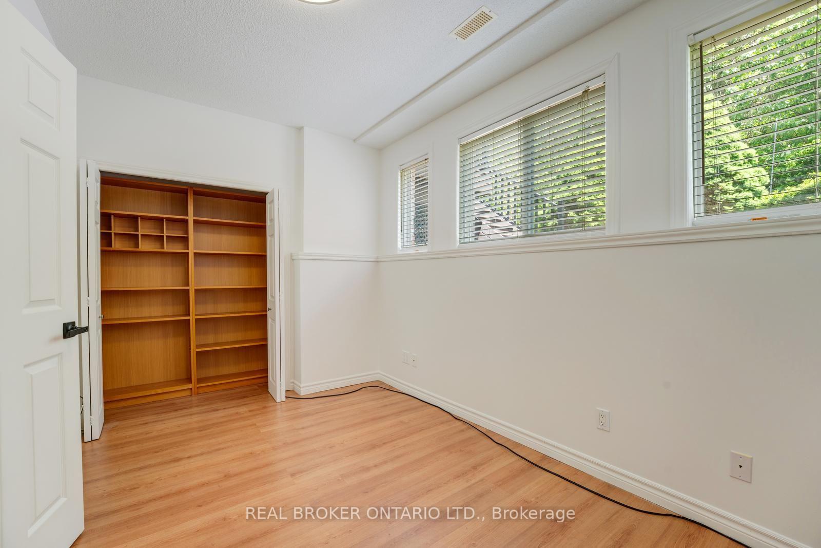 Photo 21 of 444 Lausanne Crescent, Waterloo, Beechwood West — HOMEH