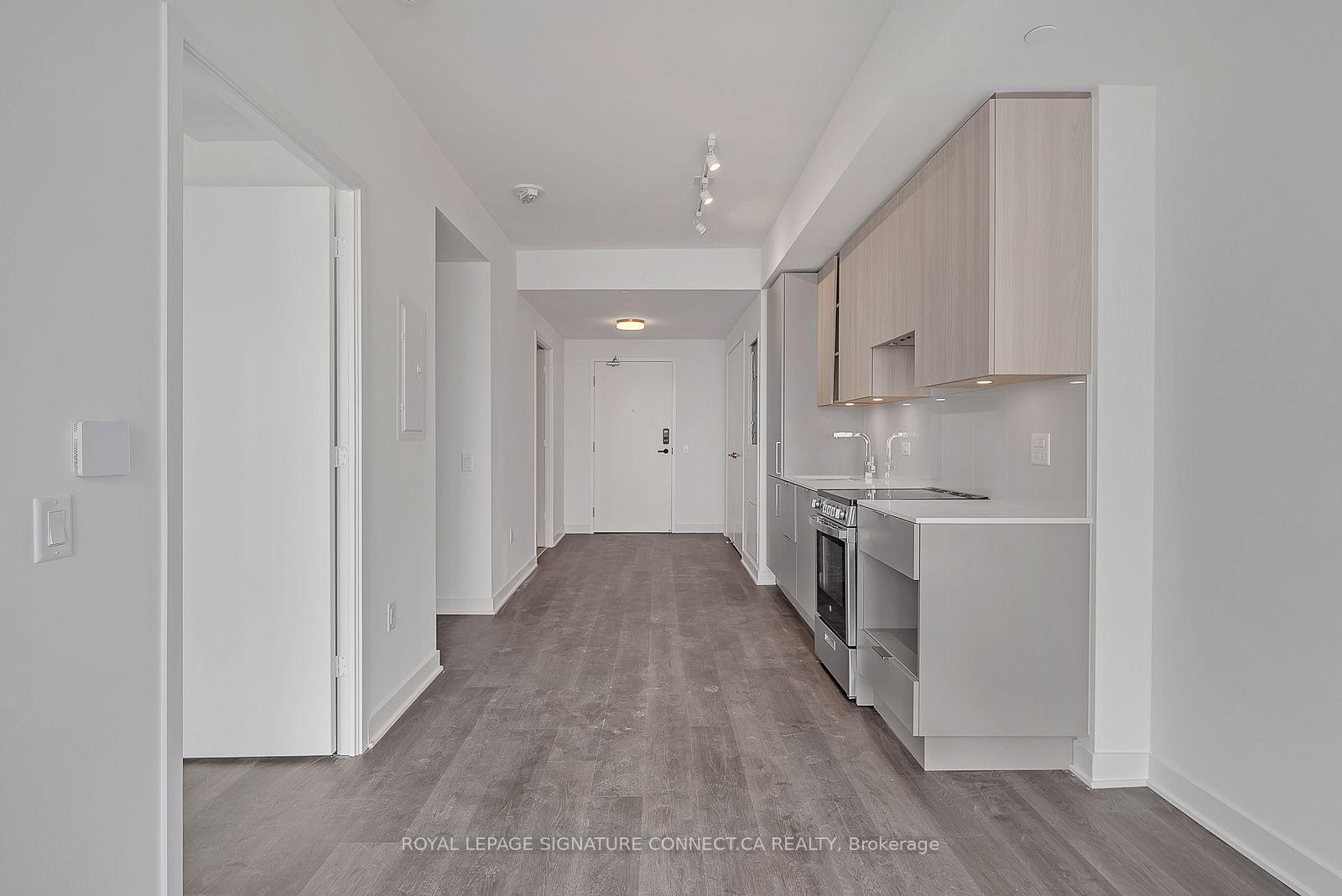 Photo 7 of Unit 4911, 3900 Confederation Parkway, Mississauga, City Centre — HOMEH